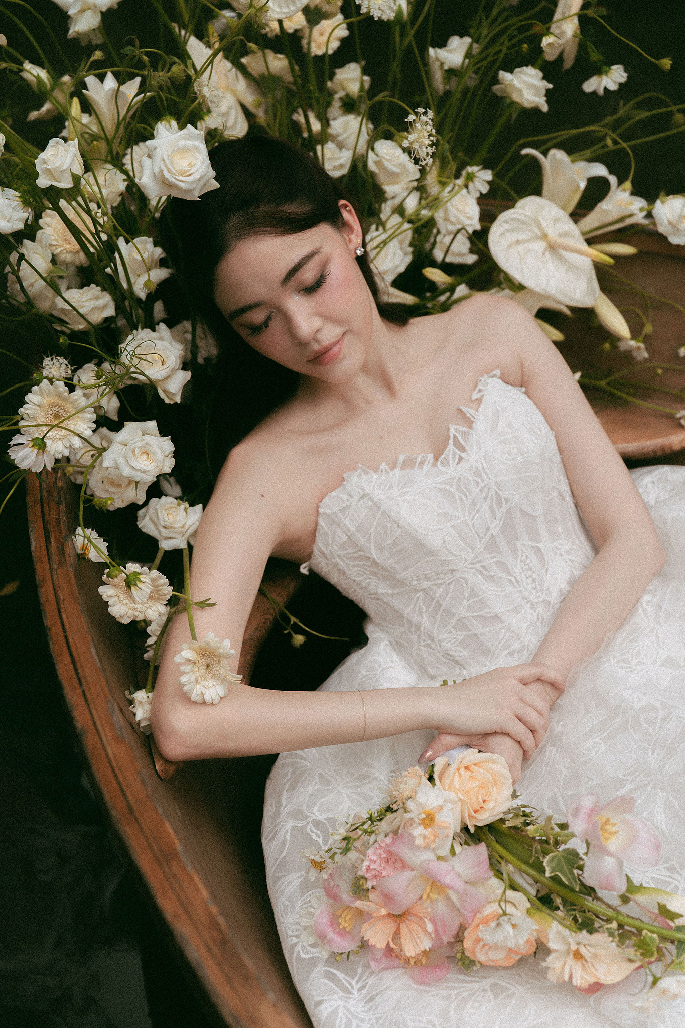 Ho Chi Minh Vietnam Pre-Wedding Photoshoot | European Film Studio, Market Streets & Saigon Bridge at Jardin de Rom pre-wedding photo