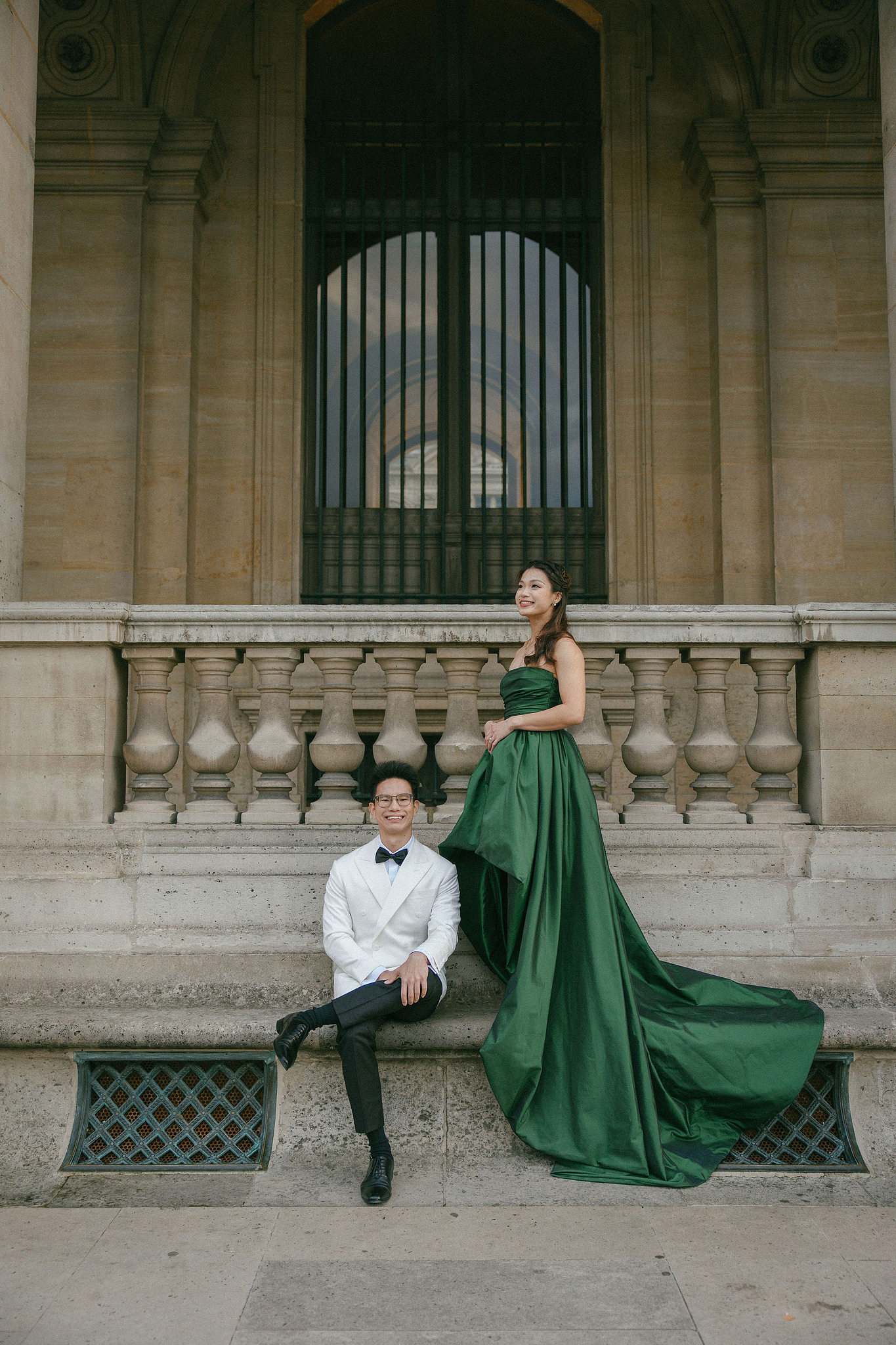 Paris Pre-Wedding Photoshoot | Place du Trocadéro, Luxembourg Gardens, Parisian Café, Louvre & Bir-Hakeim Bridge at Louvre pre-wedding photo