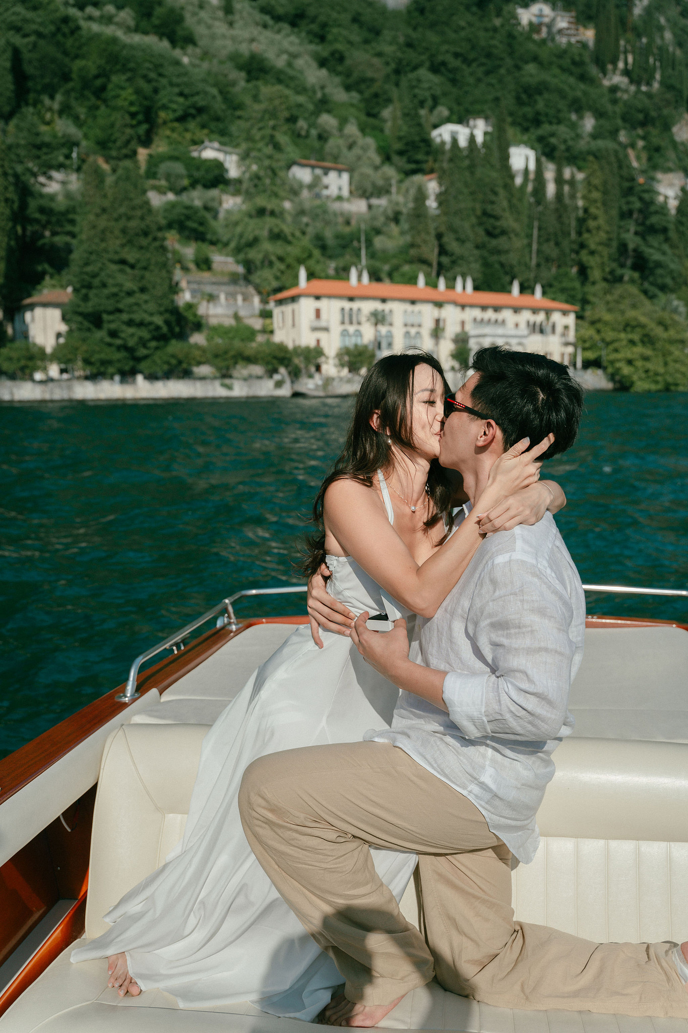 Lake Como Proposal Photoshoot | Lake Como & Varenna at Lake Como pre-wedding photo