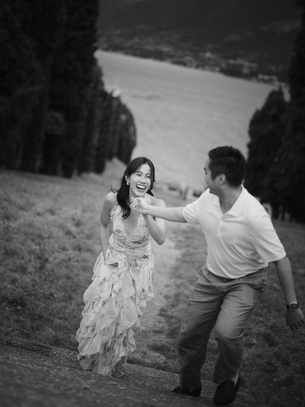 Lake Como Pre-Wedding Photoshoot | Bellagio, Lake Como & Villa Melzi Gardens at Bellagio Town pre-wedding photo