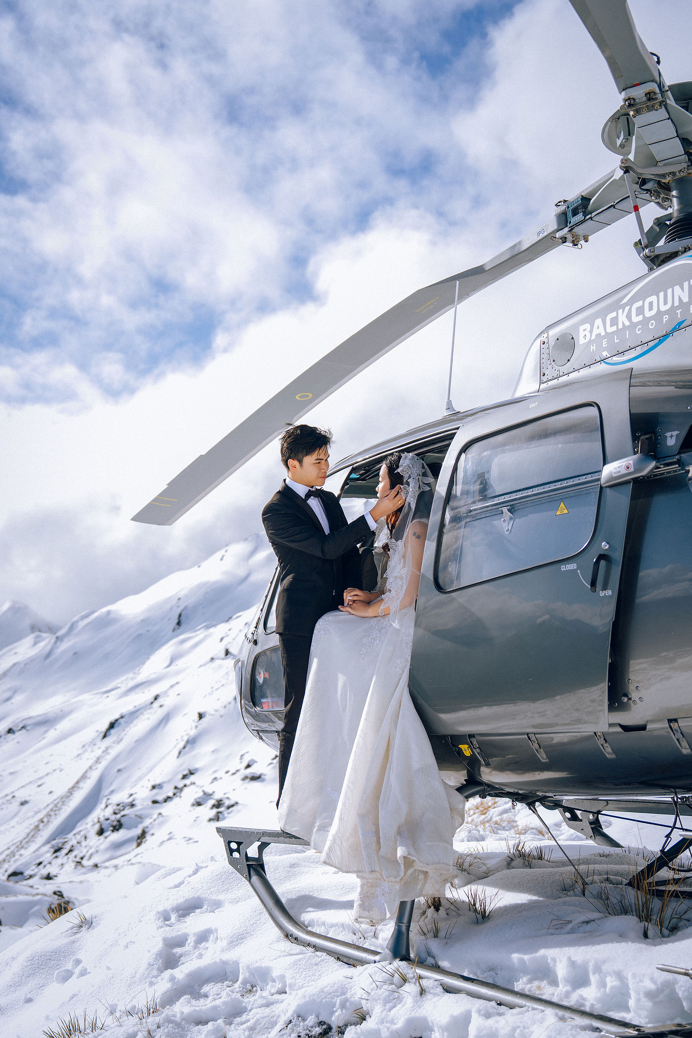 New Zealand Pre-Wedding Photoshoot | Lake Wakatipu, Alta Tarns, Coromandel Peak to Mount Cook at Alta Tarns pre-wedding photo