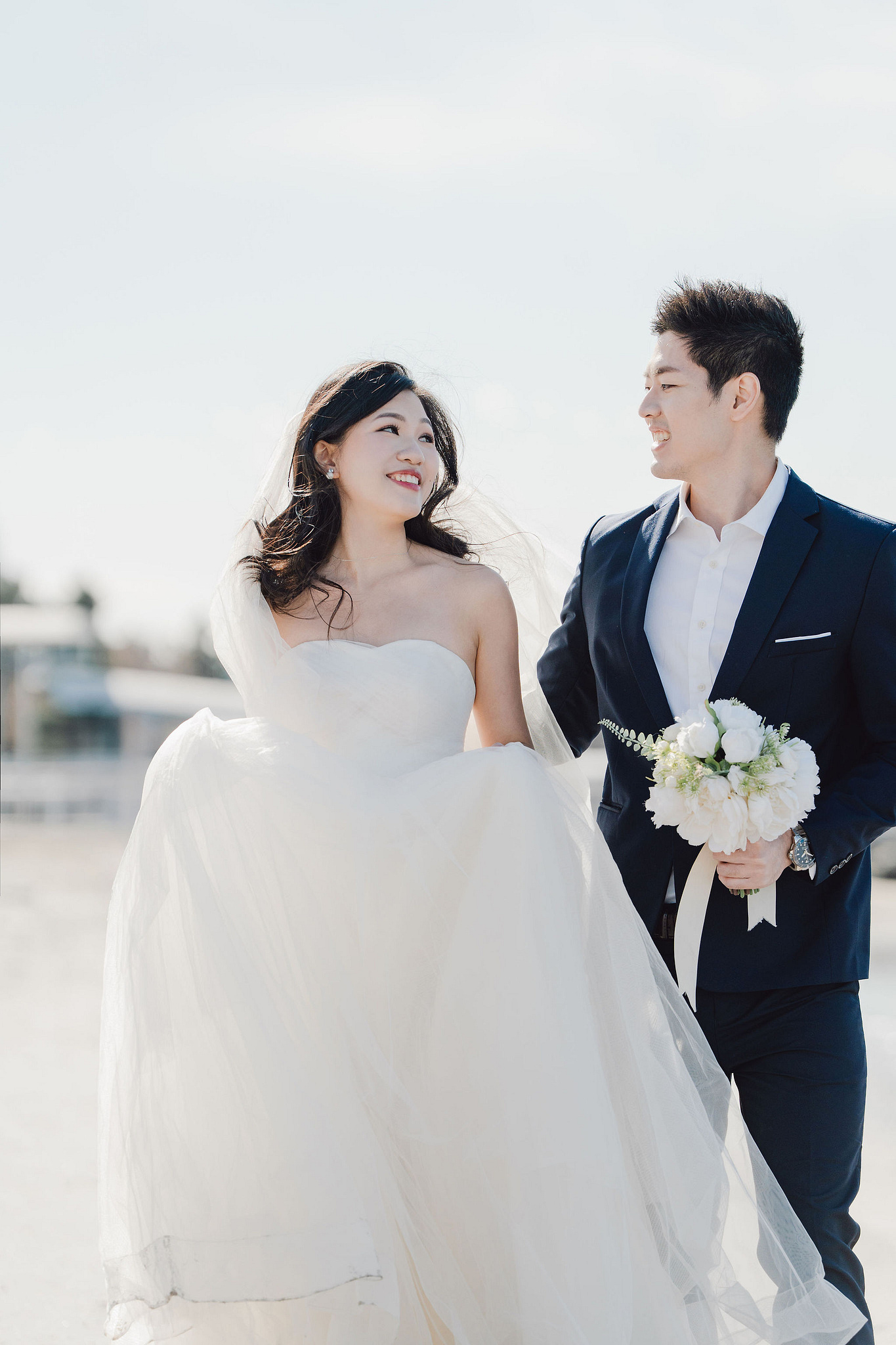 Tokyo Pre-Wedding Photoshoot | Tokyo Shrine, Tokyo Beach & Shibuya at Tokyo Beach pre-wedding photo