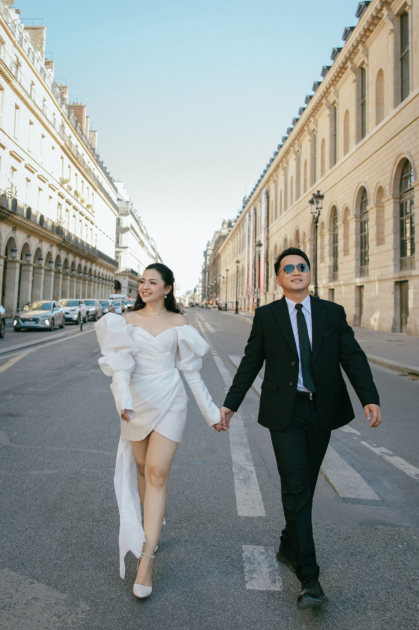 Paris Autumn Pre-Wedding Photoshoot | Avenue de Camoëns, Tuileries Garden, Louvre, Pont Alexandre III & Bir-Hakeim Bridge at Louvre pre-wedding photo