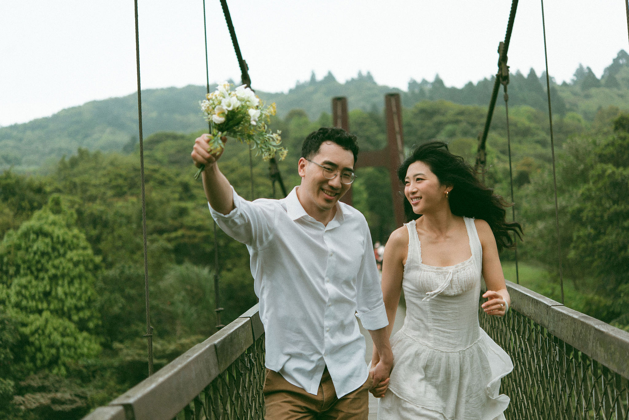 Taiwan Pre-Wedding Photoshoot | Cafe Chamber, Yangmingshan & Huaxi Street Night Market at Yangmingshan pre-wedding photo