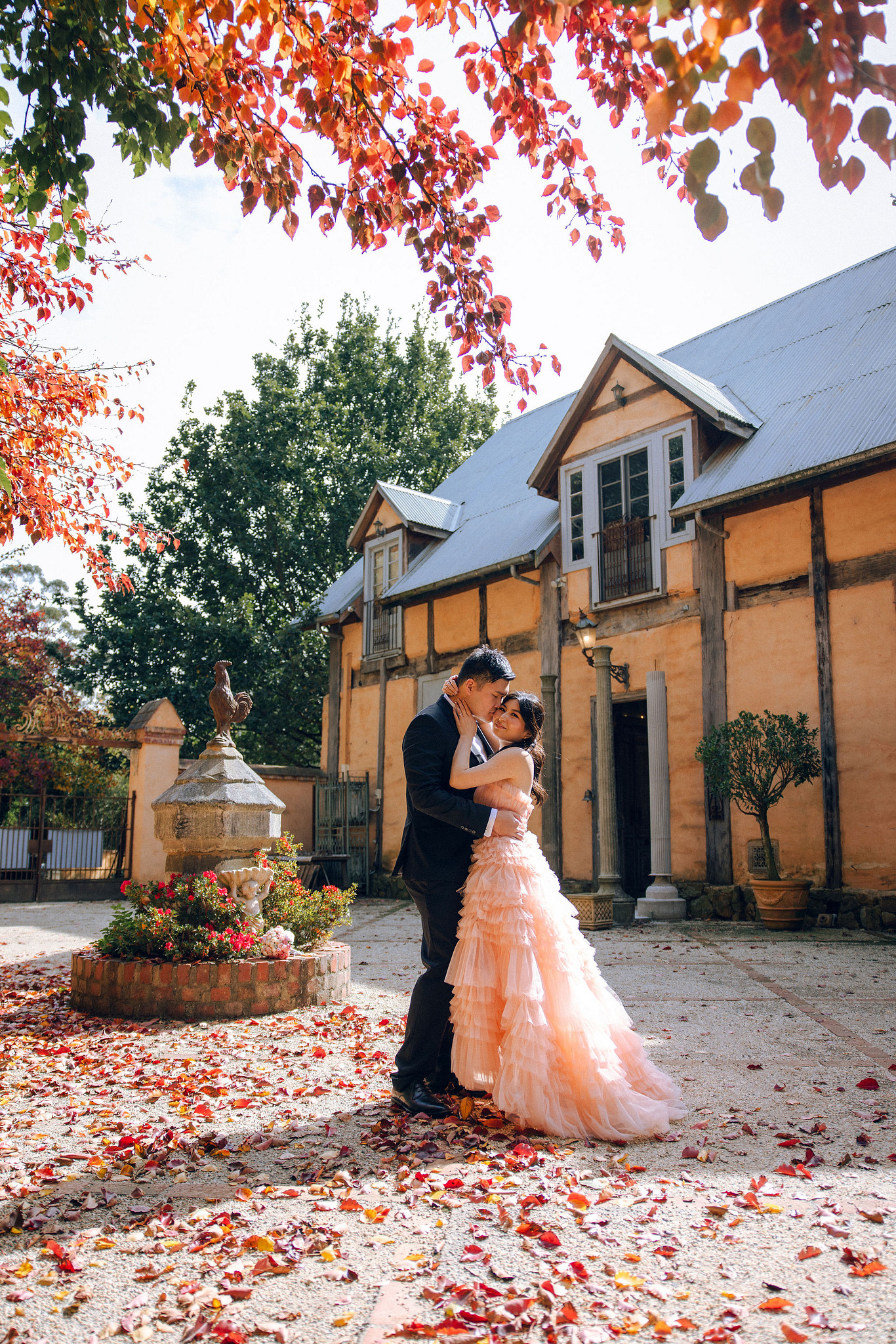 Melbourne Pre-Wedding Photoshoot | Mont Du Soleil, St Patrick Cathedral, The Parliament House & Prince Bridge at Mont Du Soleil pre-wedding photo