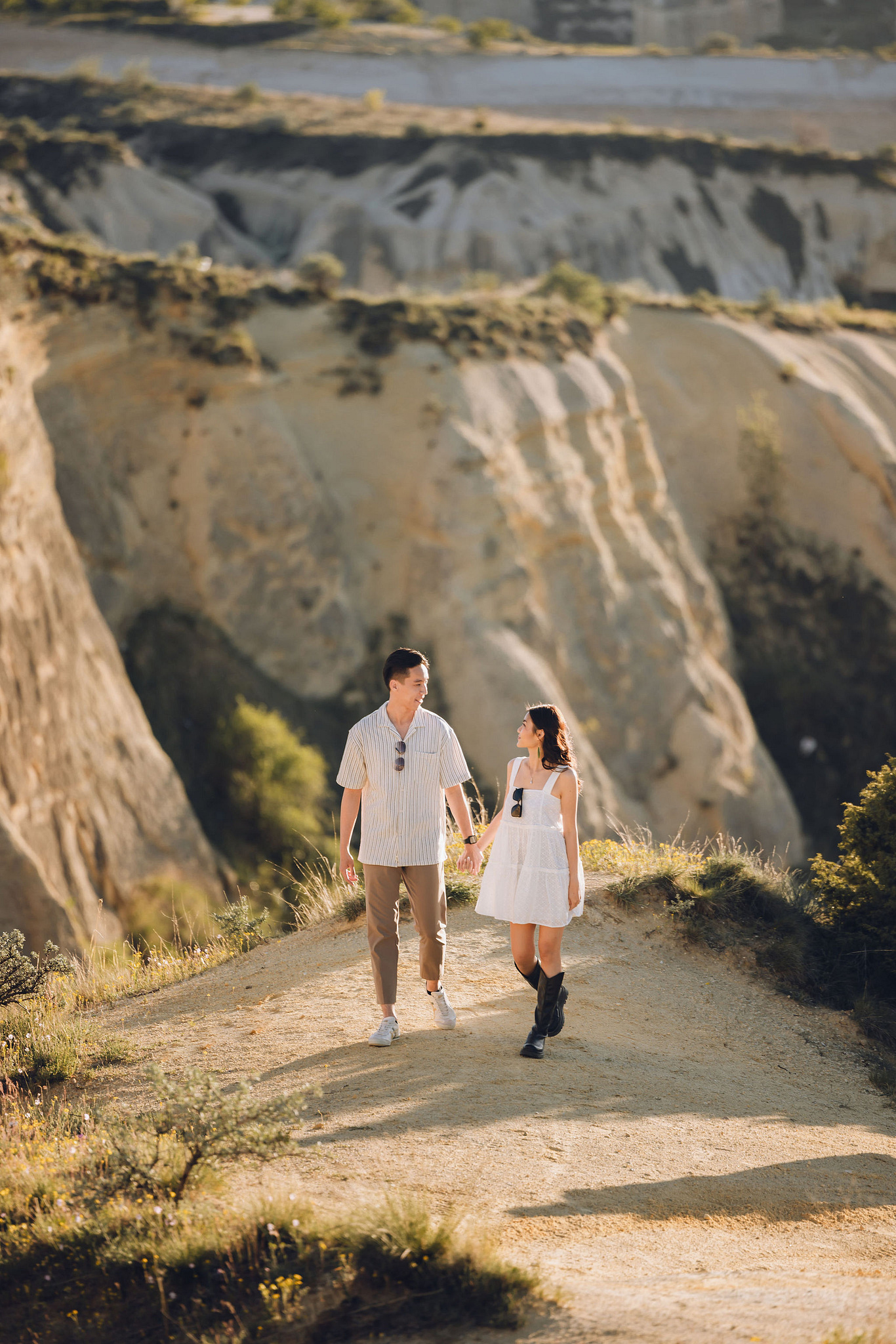 Cappadocia Pre-Wedding Photoshoot | Love Valley, Rooftop Terrace, Horse Ranch & Canyon at Canyon pre-wedding photo