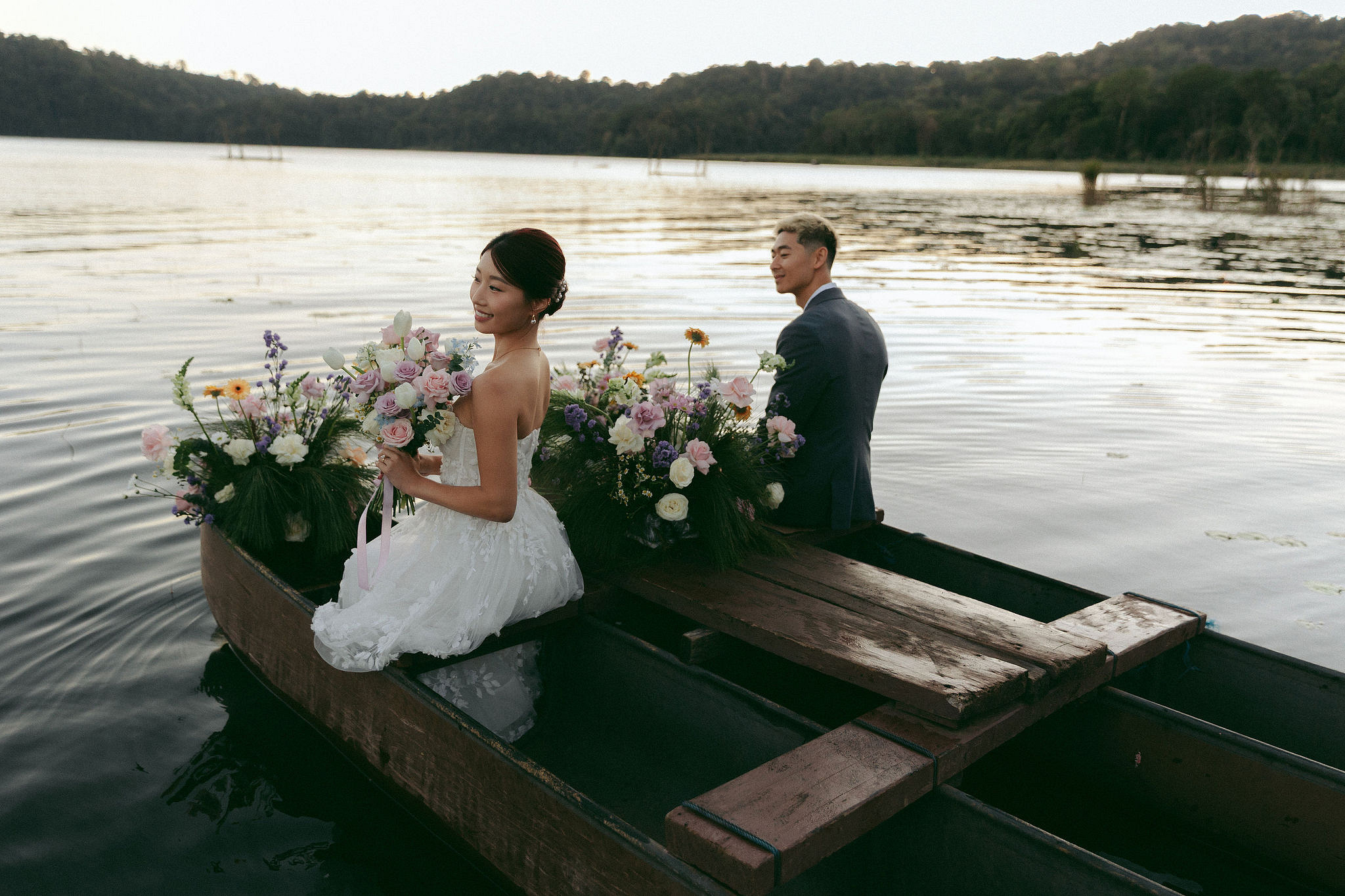 Bali Pre-Wedding Photoshoot | Lake Tamblingan, Kebun Raya Botanic Gardens & Blangsinga Waterfall at Lake Tamblingan pre-wedding photo