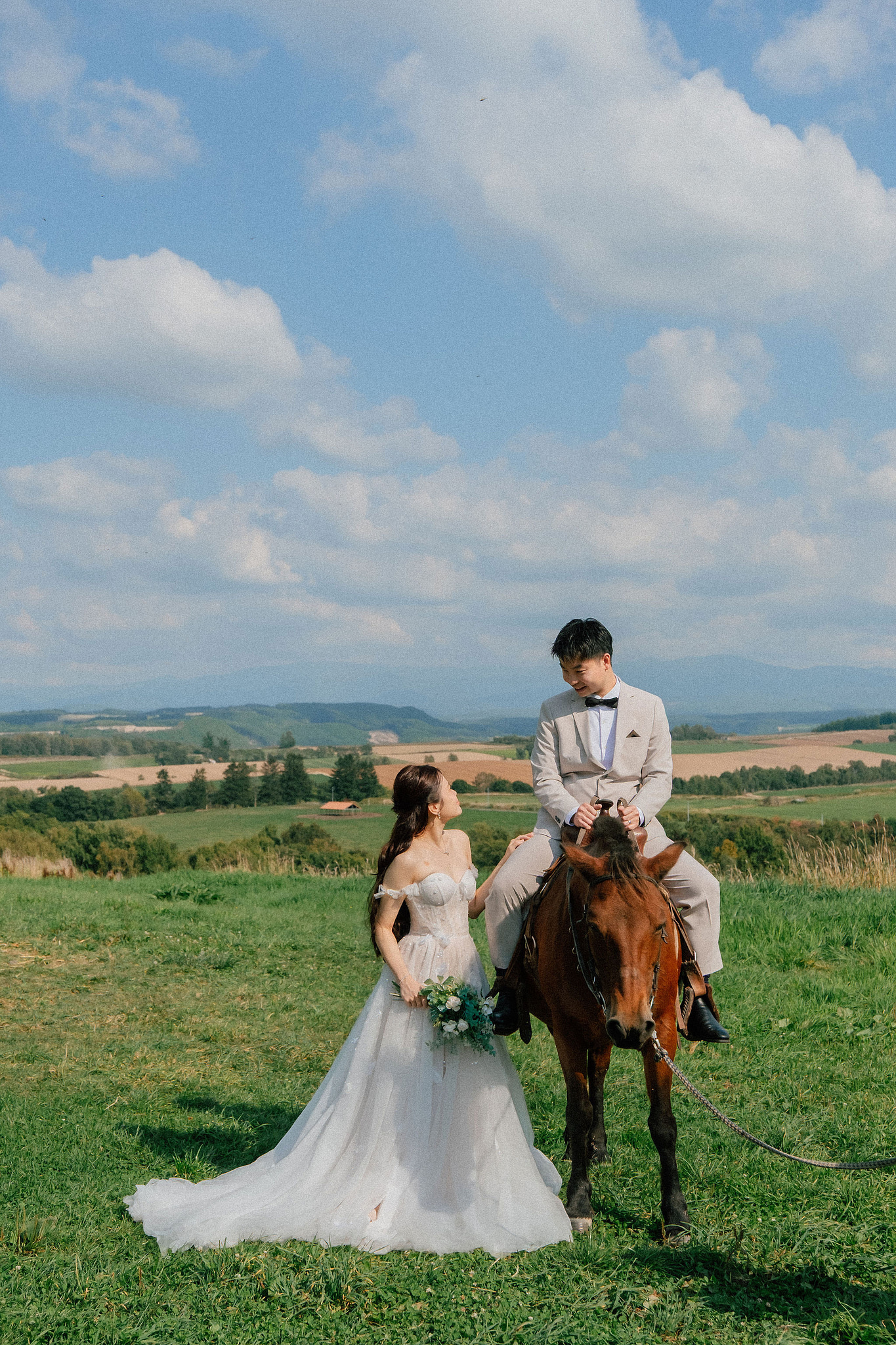 Furano, Hokkaido Pre-Wedding Photoshoot | Farm Chiyoda, Shikisai-no-oka & Ningle Terrace at Farm Chiyoda pre-wedding photo
