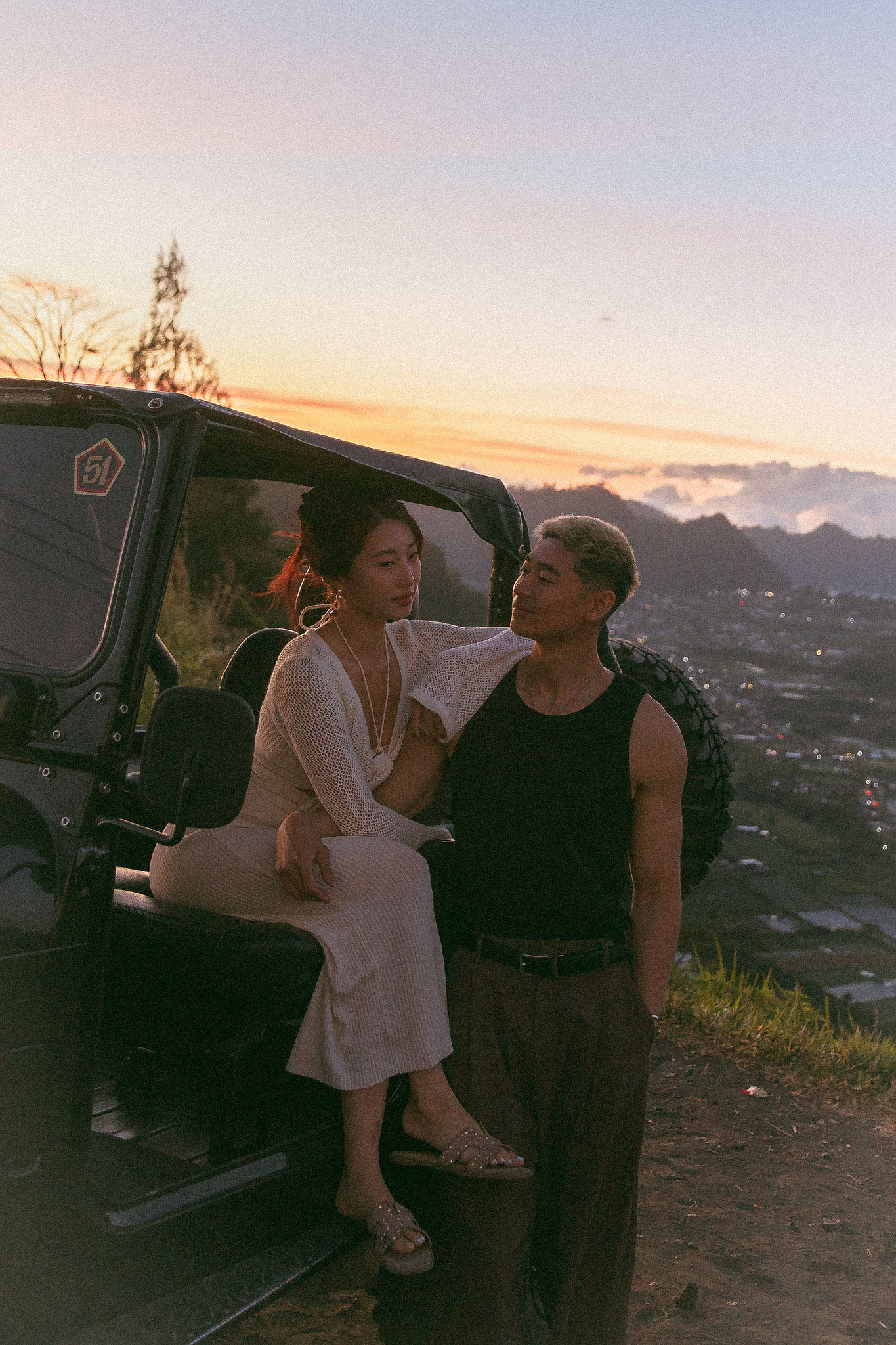 Bali Pre-Wedding Photoshoot | Mt. Batur Pinggan Village, Gelato Diner & Black Sand Beach at Mt. Batur - Pinggan Village   pre-wedding photo