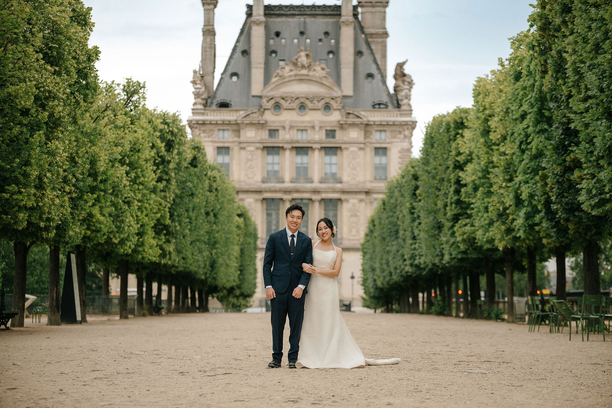 Paris Pre-Wedding Photoshoot | Place du Trocadéro, Bir-Hakeim Bridge, Louvre Pyramid, Tuileries Garden & Montmartre at Tuileries Garden pre-wedding photo
