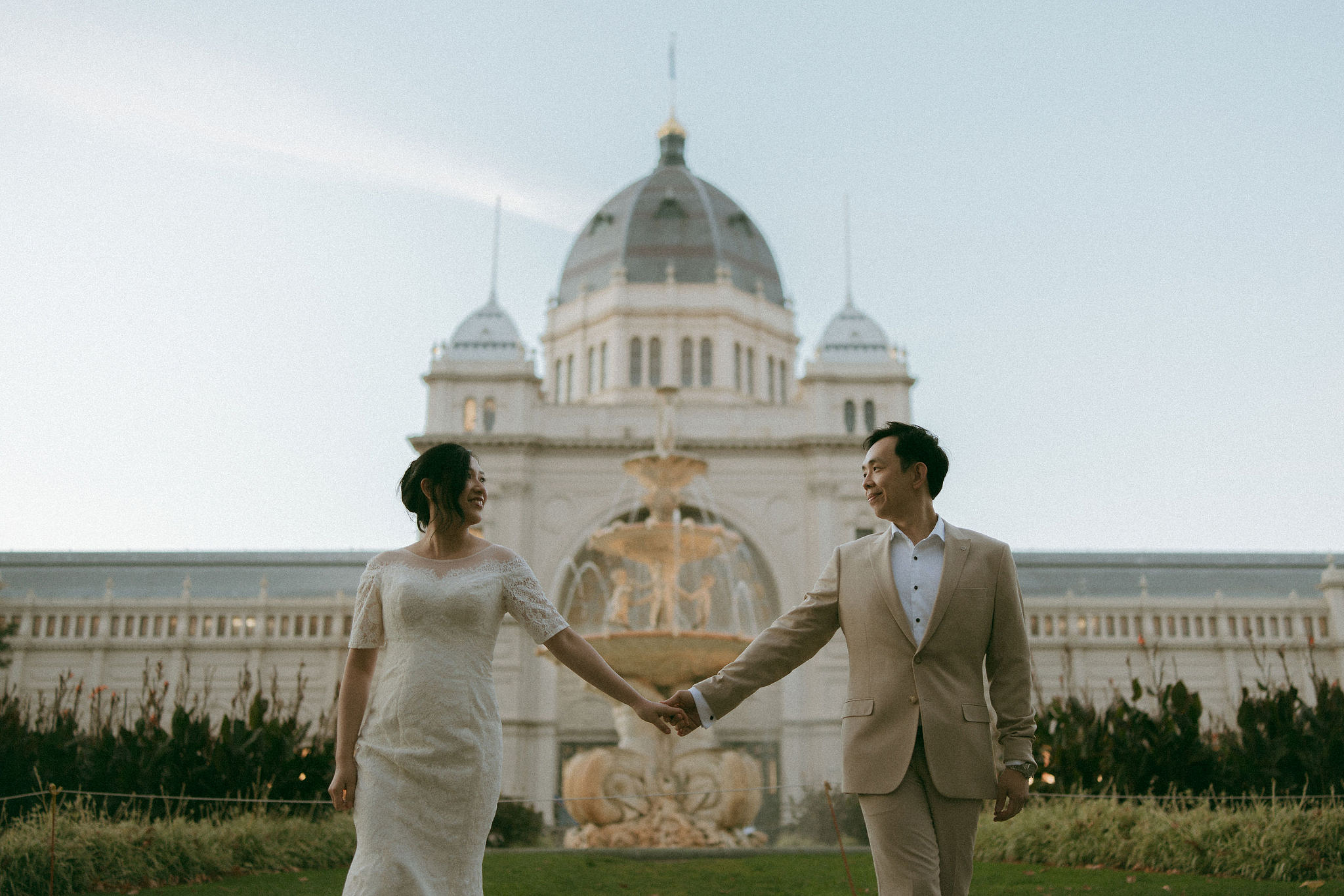 Melbourne Pre-Wedding Photoshoot | Gum Gully Farm, Studley Park & Carlton Gardens at Carlton Gardens pre-wedding photo