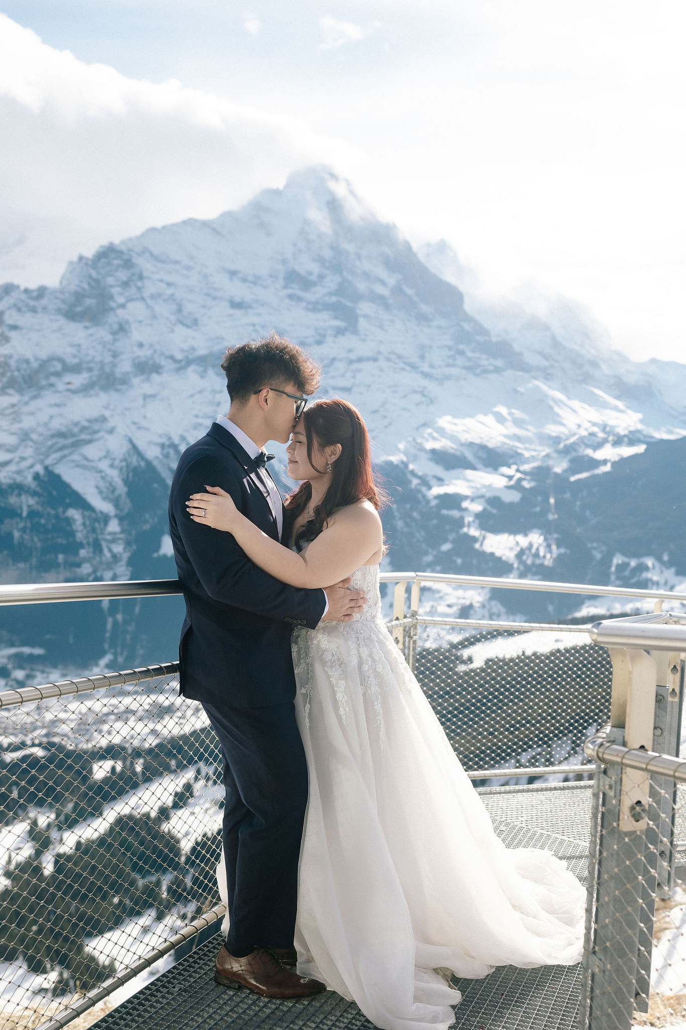 Switzerland Pre-Wedding Photoshoot | Lauterbrunnen, Grindelwald First & Lake Brienz at Grindelwald First pre-wedding photo