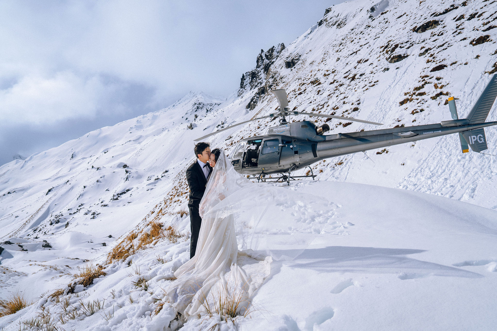 New Zealand Pre-Wedding Photoshoot | Lake Wakatipu, Alta Tarns, Coromandel Peak to Mount Cook at Alta Tarns pre-wedding photo