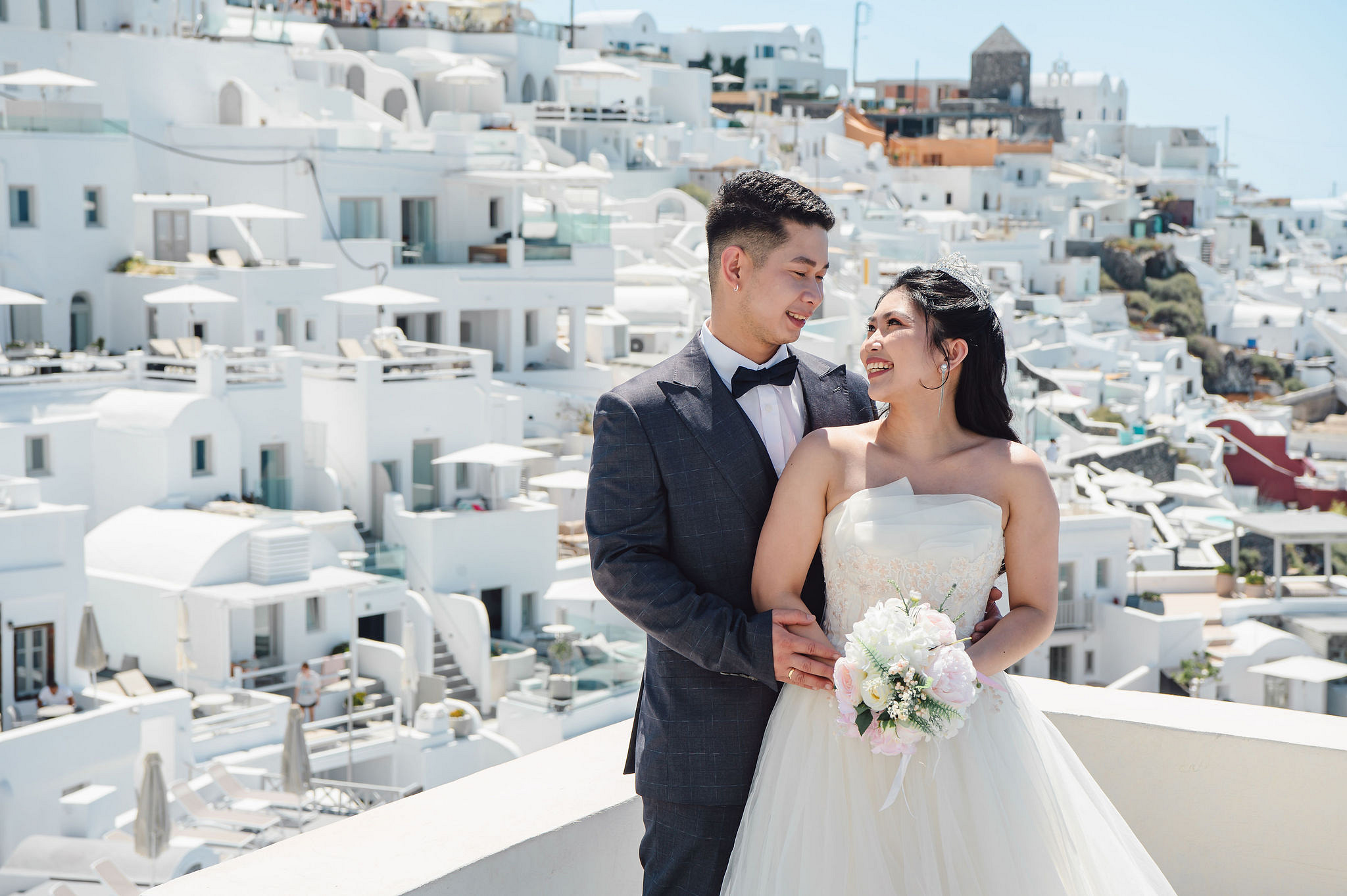 Santorini Pre-Wedding Photoshoot | Imerovigli, Firostefani & Finikia at Imerovigli pre-wedding photo