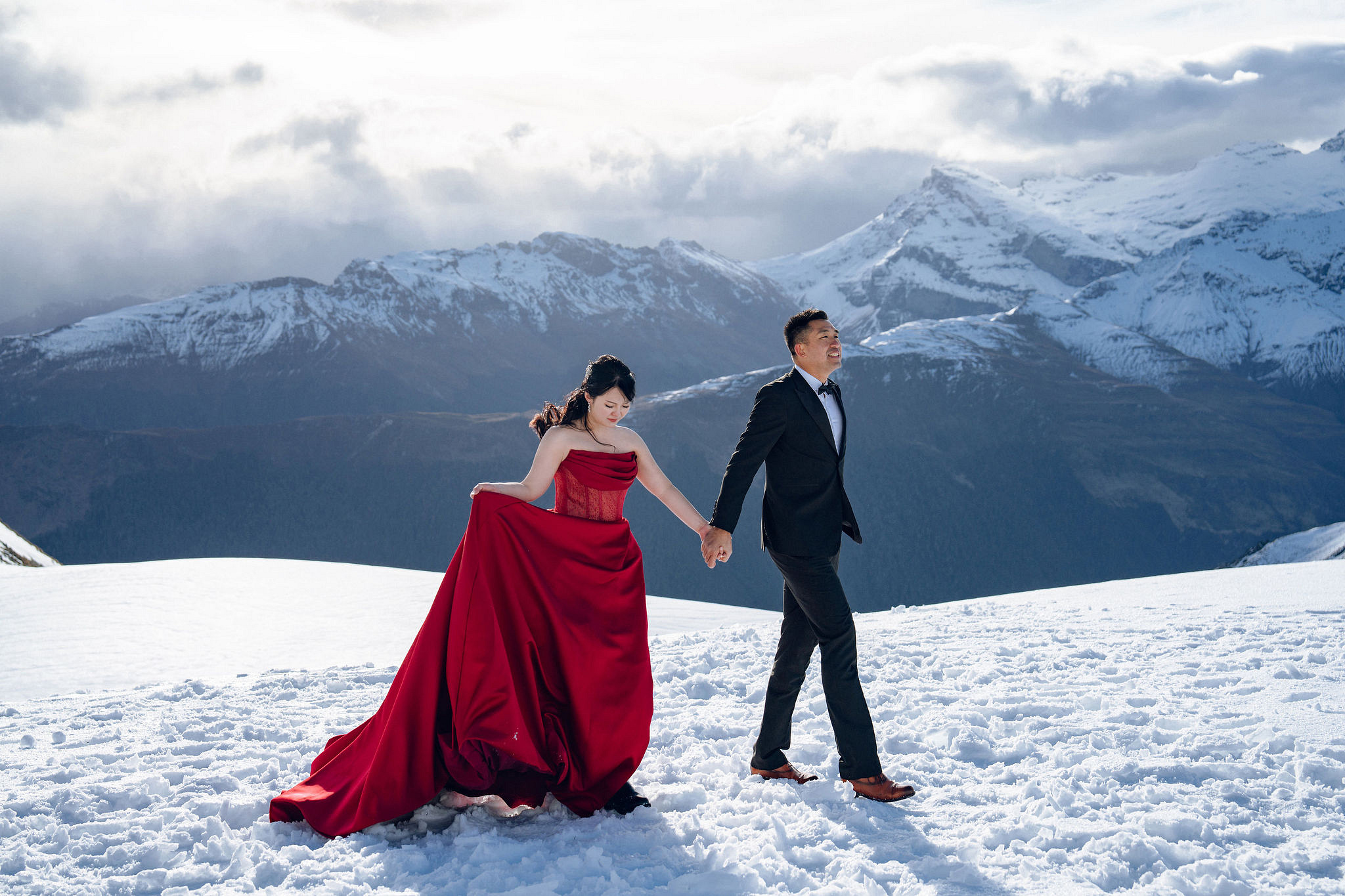 New Zealand Pre-Wedding Photoshoot | Lake Tekapo, Mount Cook, Tasman Glacier & Lake Wakatipu at Mount Invincible pre-wedding photo