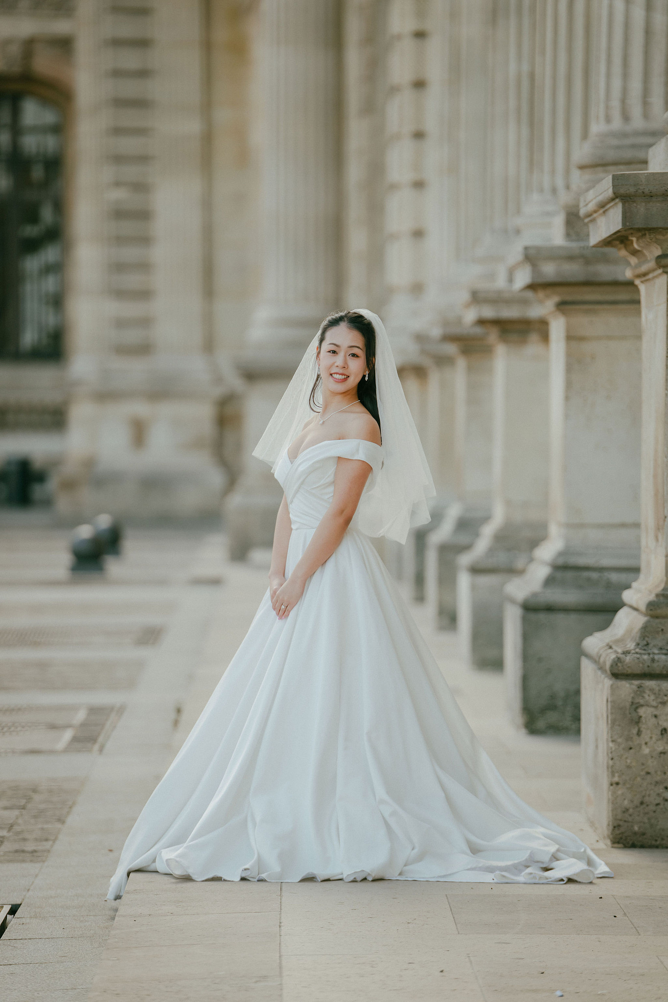 Paris Autumn Pre-Wedding Photoshoot | Place du Trocadéro, Port de Billy, Avenue de Camoëns, Louvre & Luxembourg Gardens at Louvre pre-wedding photo
