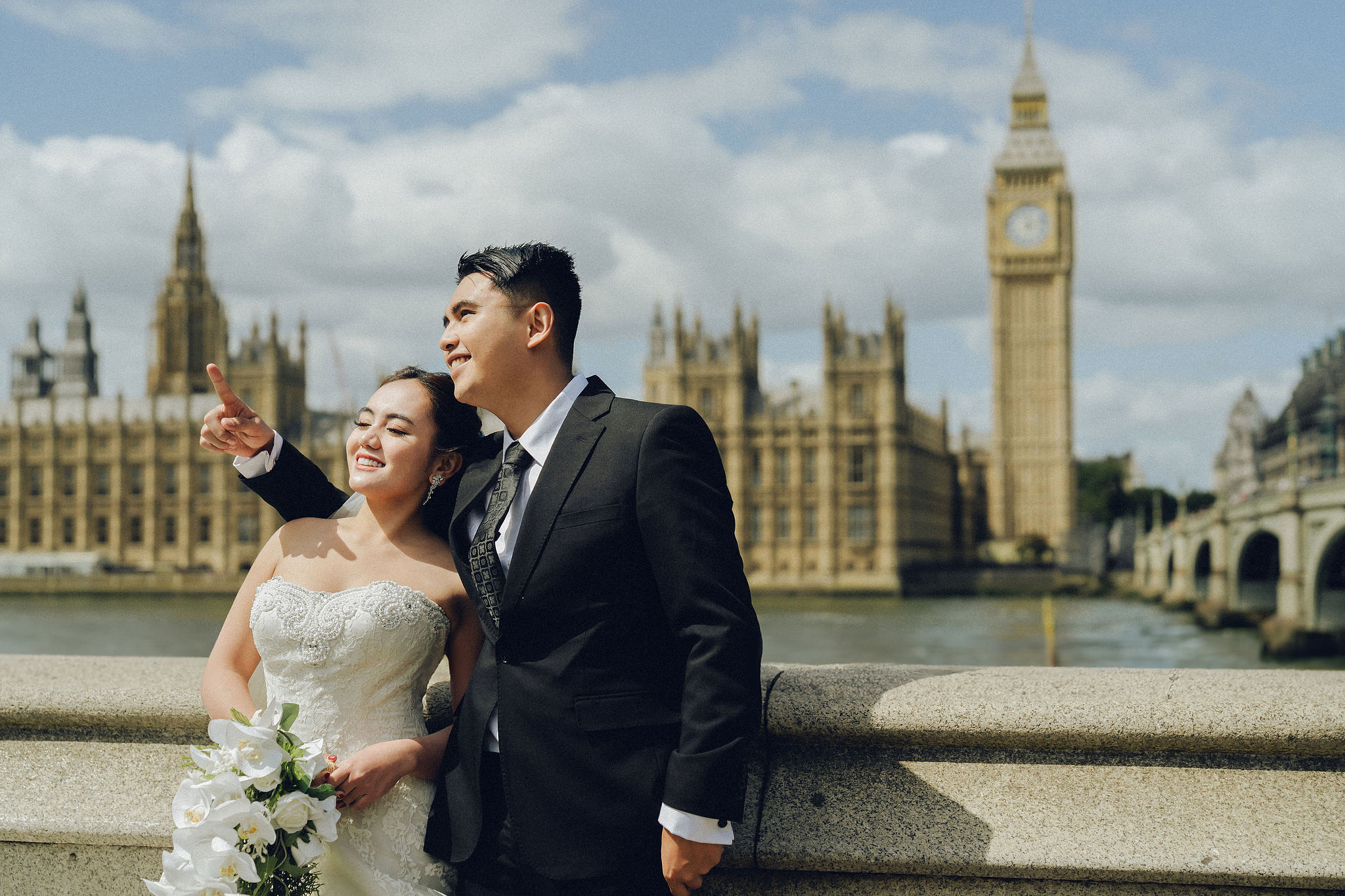 London Pre-Wedding Photoshoot | Westminster, St. Paul’s Cathedral & London Streets at Westminster pre-wedding photo