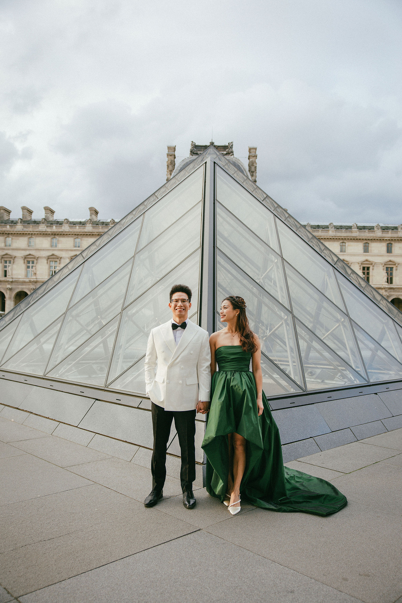 Paris Pre-Wedding Photoshoot | Place du Trocadéro, Luxembourg Gardens, Parisian Café, Louvre & Bir-Hakeim Bridge at Louvre pre-wedding photo