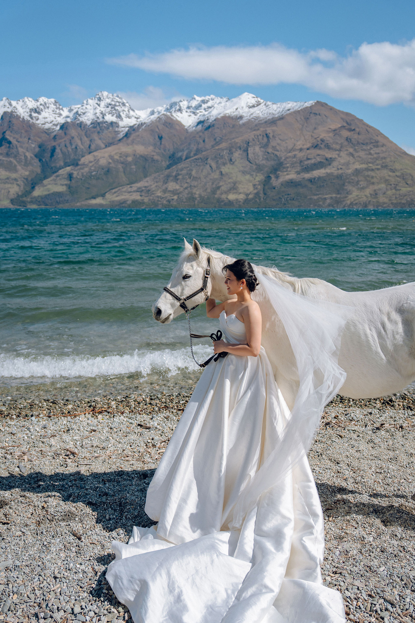 New Zealand Pre-Wedding Photoshoot | Lake Tekapo, Mount Cook, Tasman Glacier & Lake Wakatipu at Lake Wakatipu pre-wedding photo