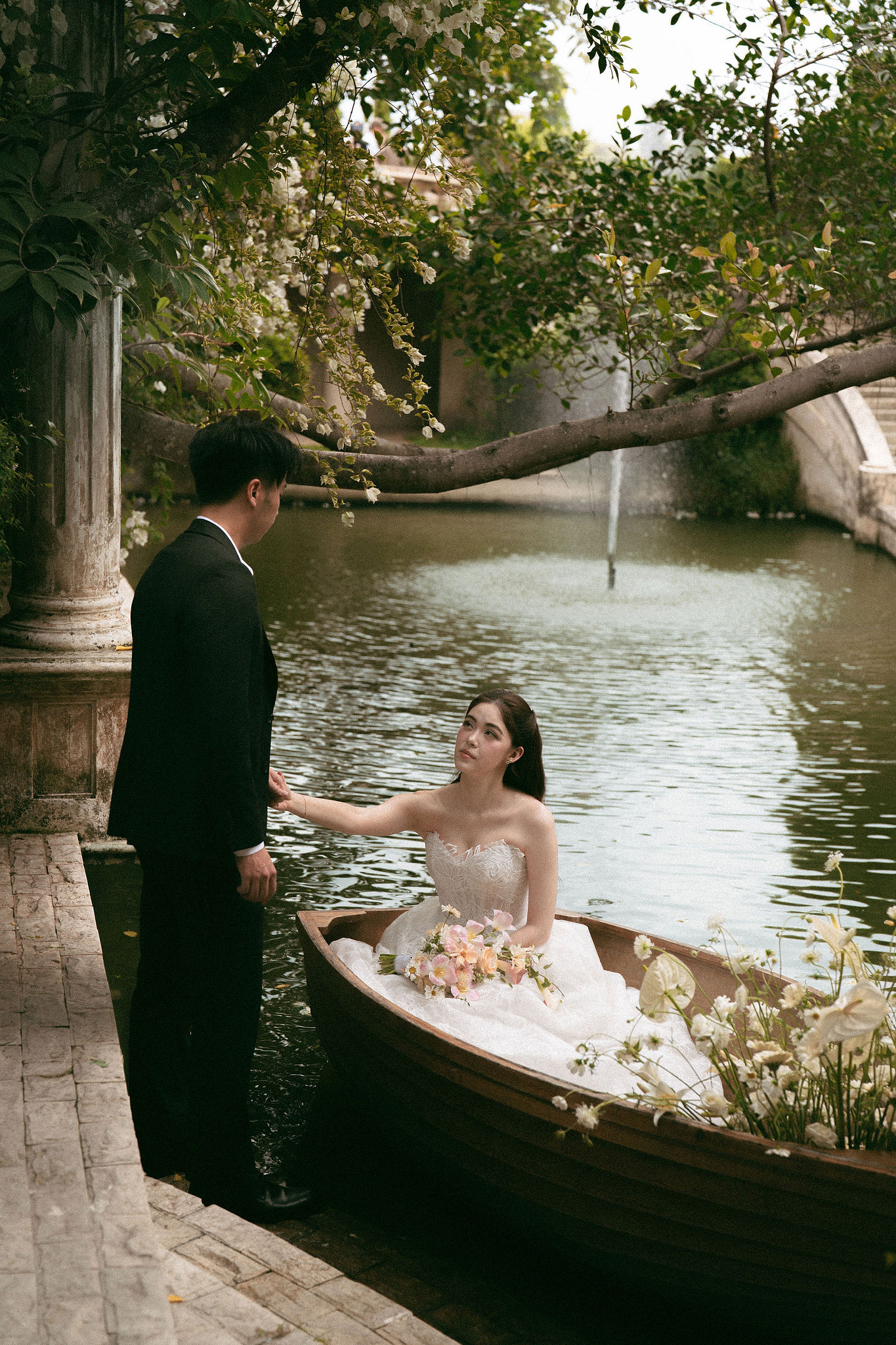 Ho Chi Minh Vietnam Pre-Wedding Photoshoot | European Film Studio, Market Streets & Saigon Bridge at Jardin de Rom pre-wedding photo