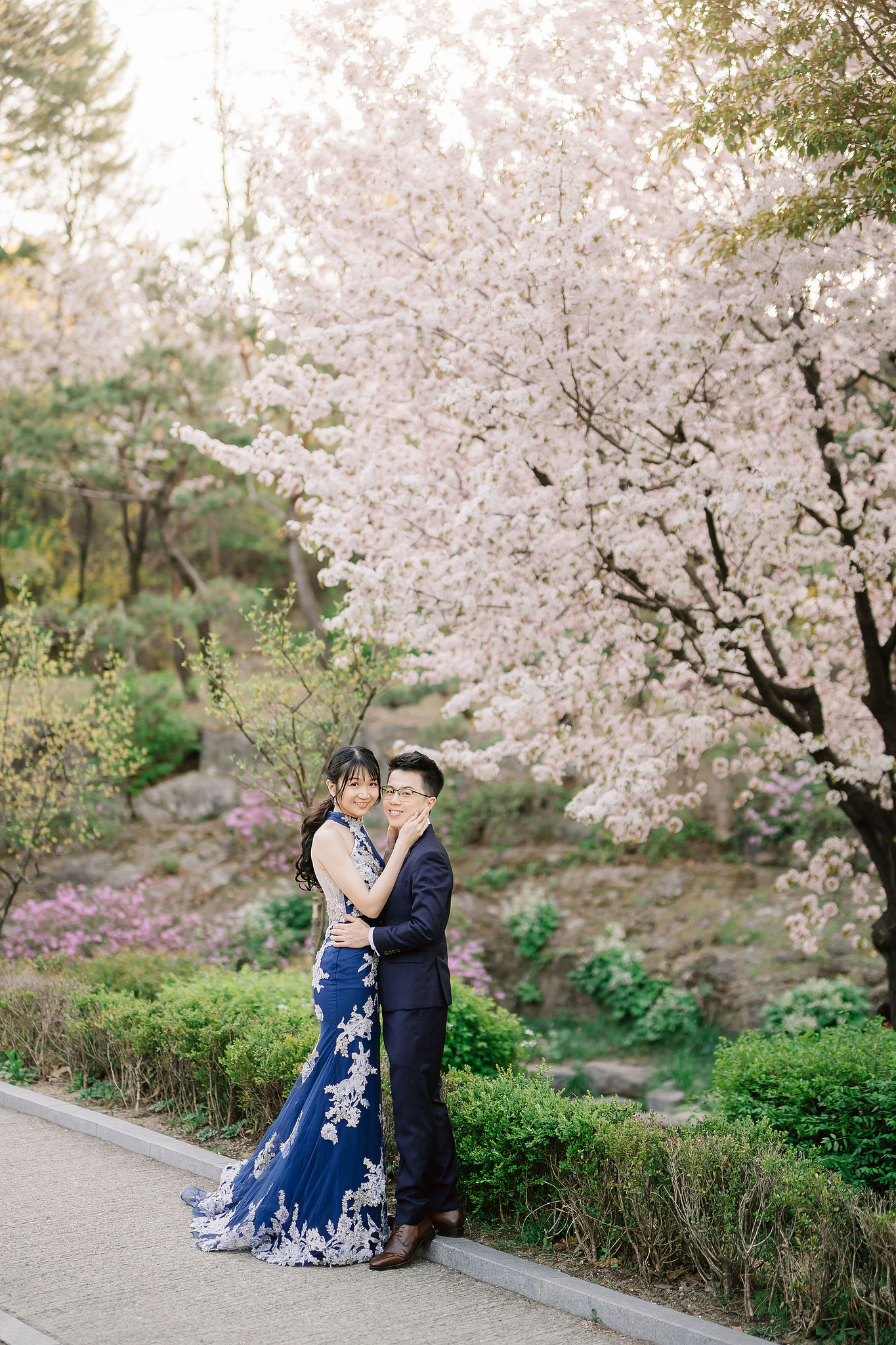 Seoul Pre-Wedding Photoshoot | Seoul Forest, Namsangol Hanok Village & Samcheong-dong at Namsangol Hanok Village pre-wedding photo