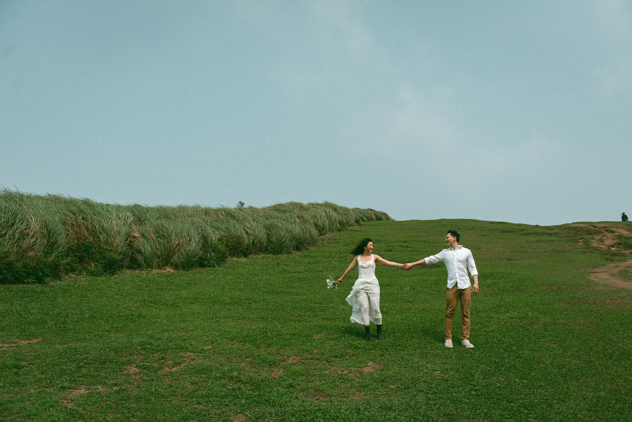 Taiwan Pre-Wedding Photoshoot | Cafe Chamber, Yangmingshan & Huaxi Street Night Market at Yangmingshan pre-wedding photo