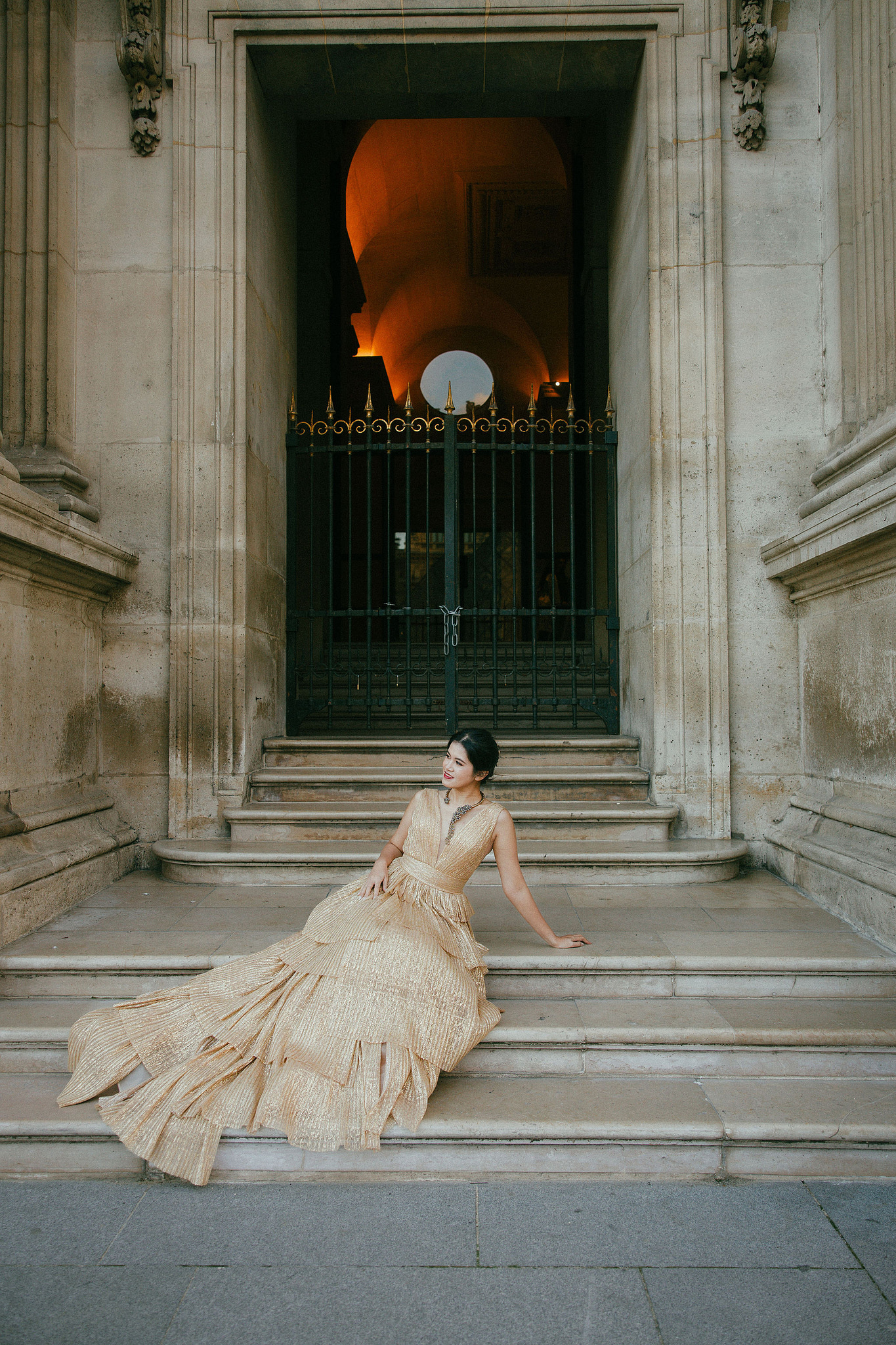 Paris Pre-Wedding Photoshoot | Place du Trocadéro, Avenue de Camoëns, Parisian Café, Tuileries Garden & Louvre at Louvre pre-wedding photo