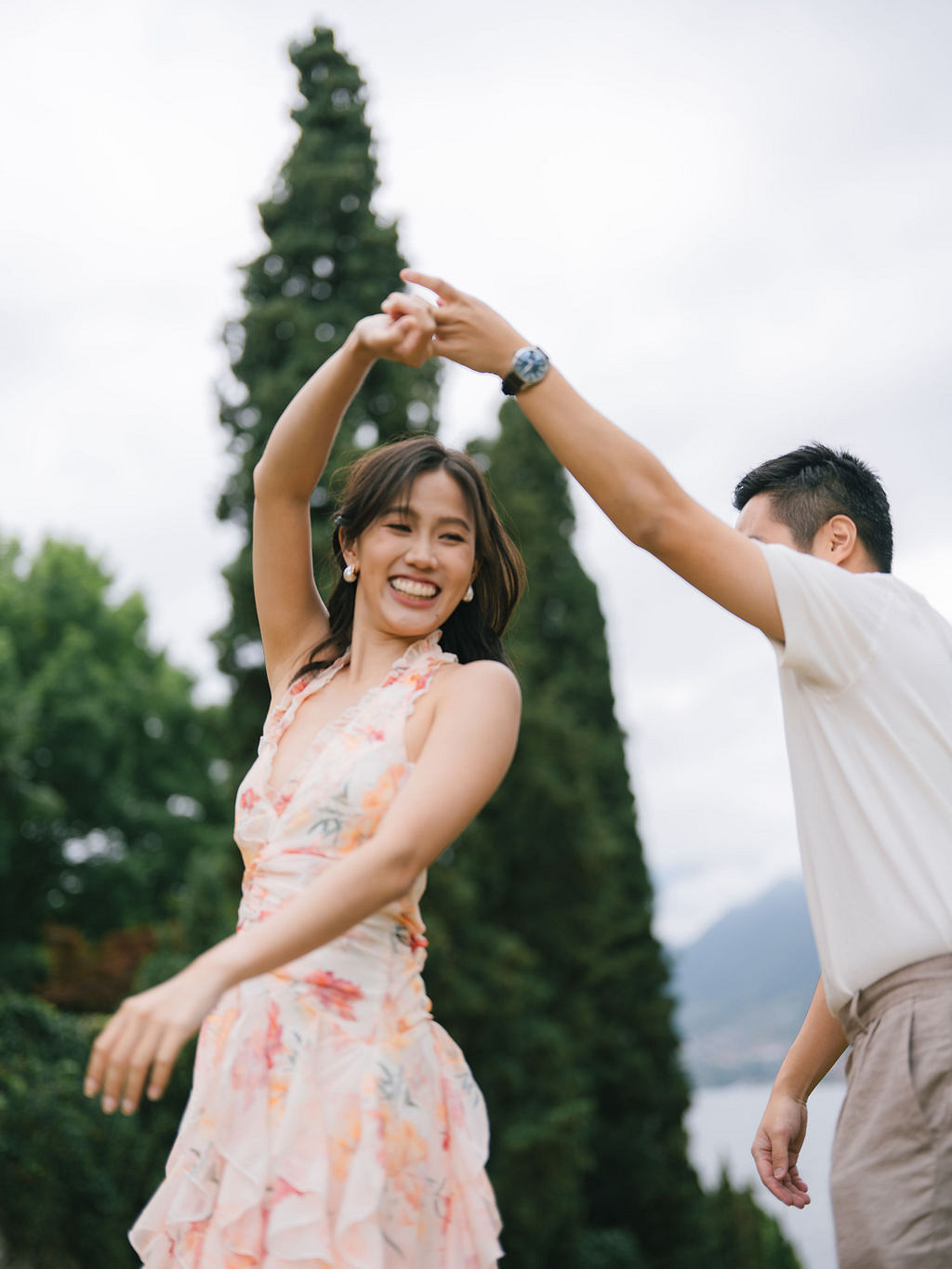 Lake Como Pre-Wedding Photoshoot | Bellagio, Lake Como & Villa Melzi Gardens at Bellagio Town pre-wedding photo
