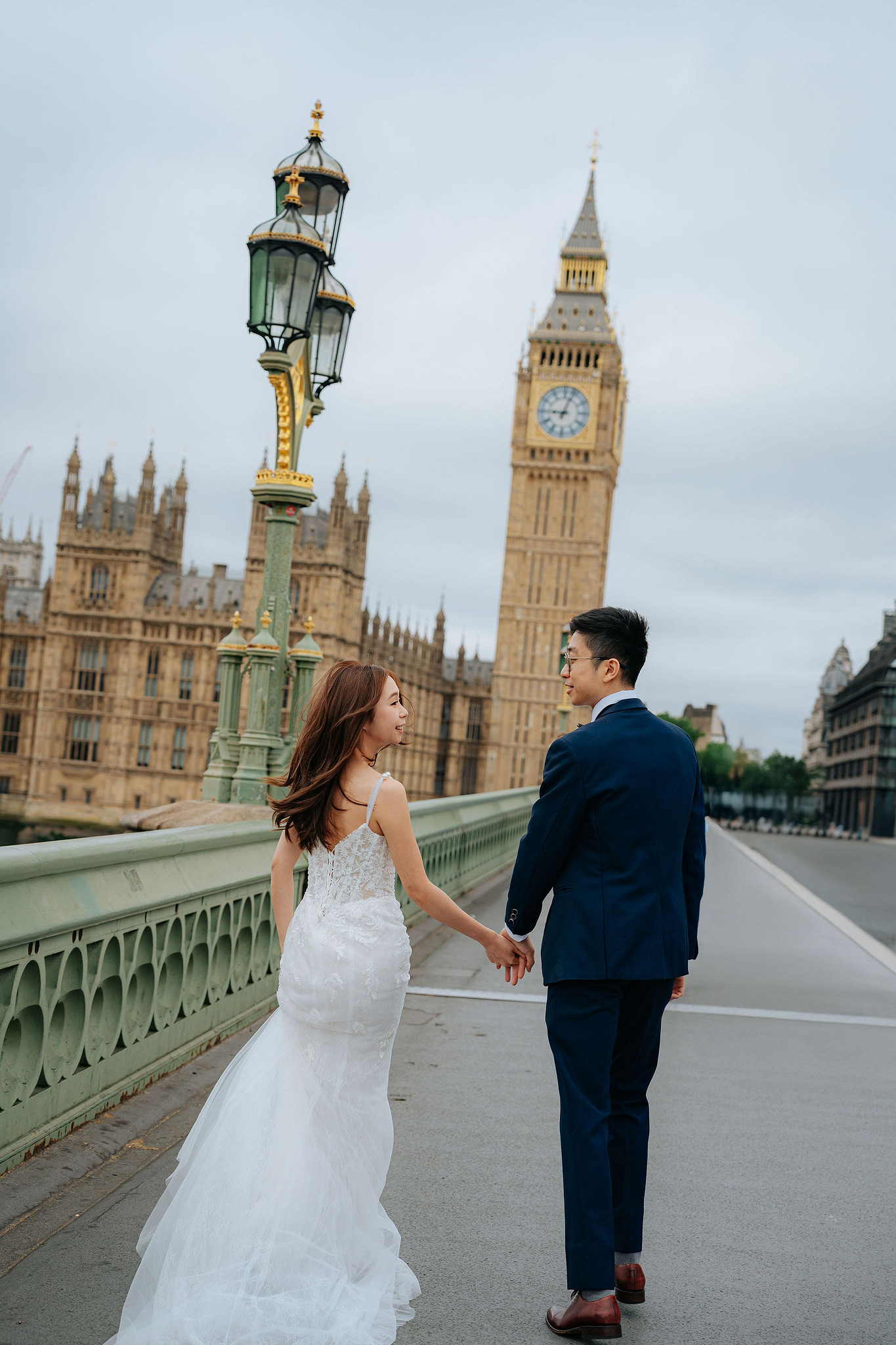 London Pre-Wedding Photoshoot | Westminster, Big Ben & the London Eye at Westminster pre-wedding photo