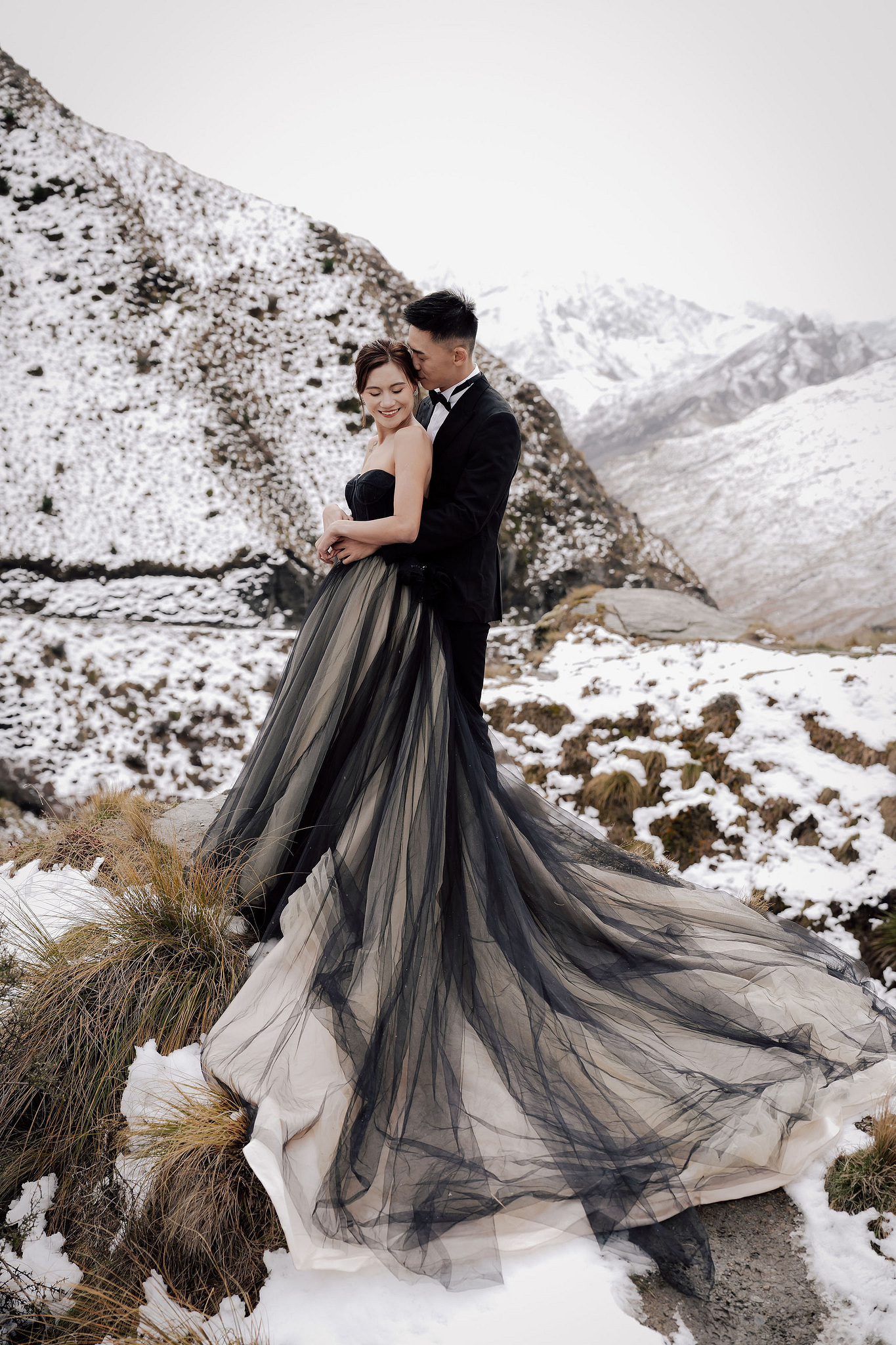 New Zealand Pre-Wedding Photoshoot | Queenstown, Lake Wakatipu, Skippers Canyon & Arrowtown at Skippers Canyon pre-wedding photo