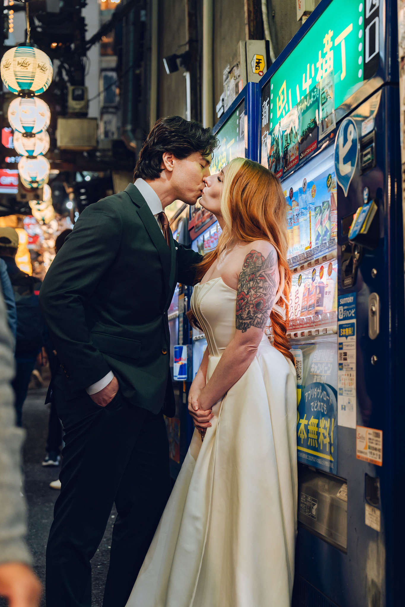 Tokyo & Mt. Fuji Pre-Wedding Photoshoot | Tokyo Garden Shrine, Lake Kawaguchiko & Shinjuku Street at Shinjuku Streets pre-wedding photo