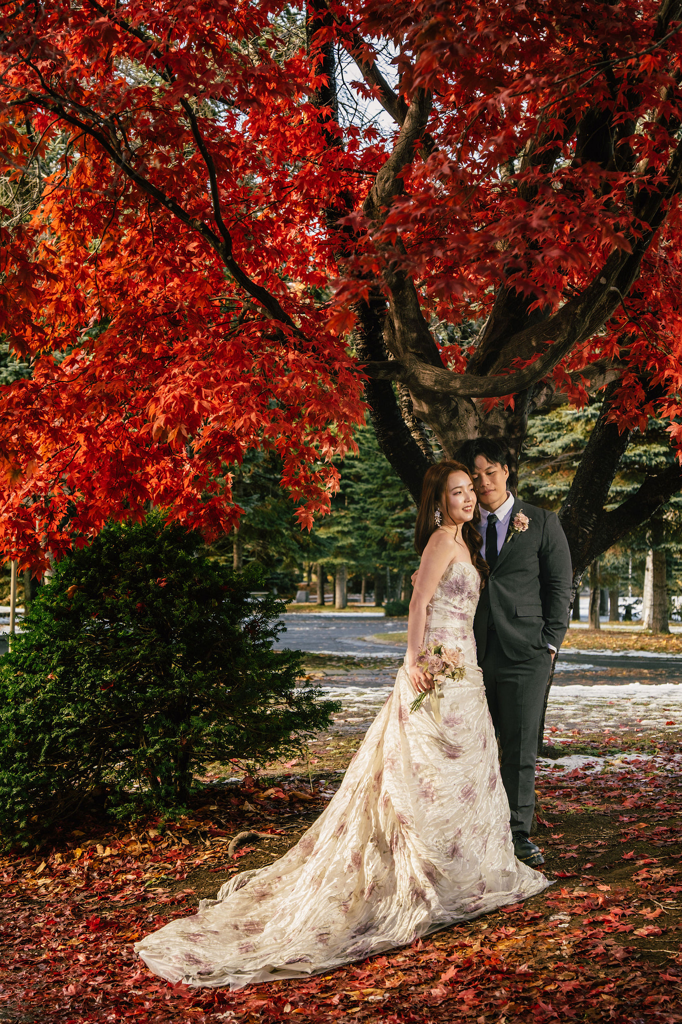 Hokkaido Pre-Wedding Photoshoot | Nakajima Park & Otaru City at Nakajima Park & Otaru City pre-wedding photo