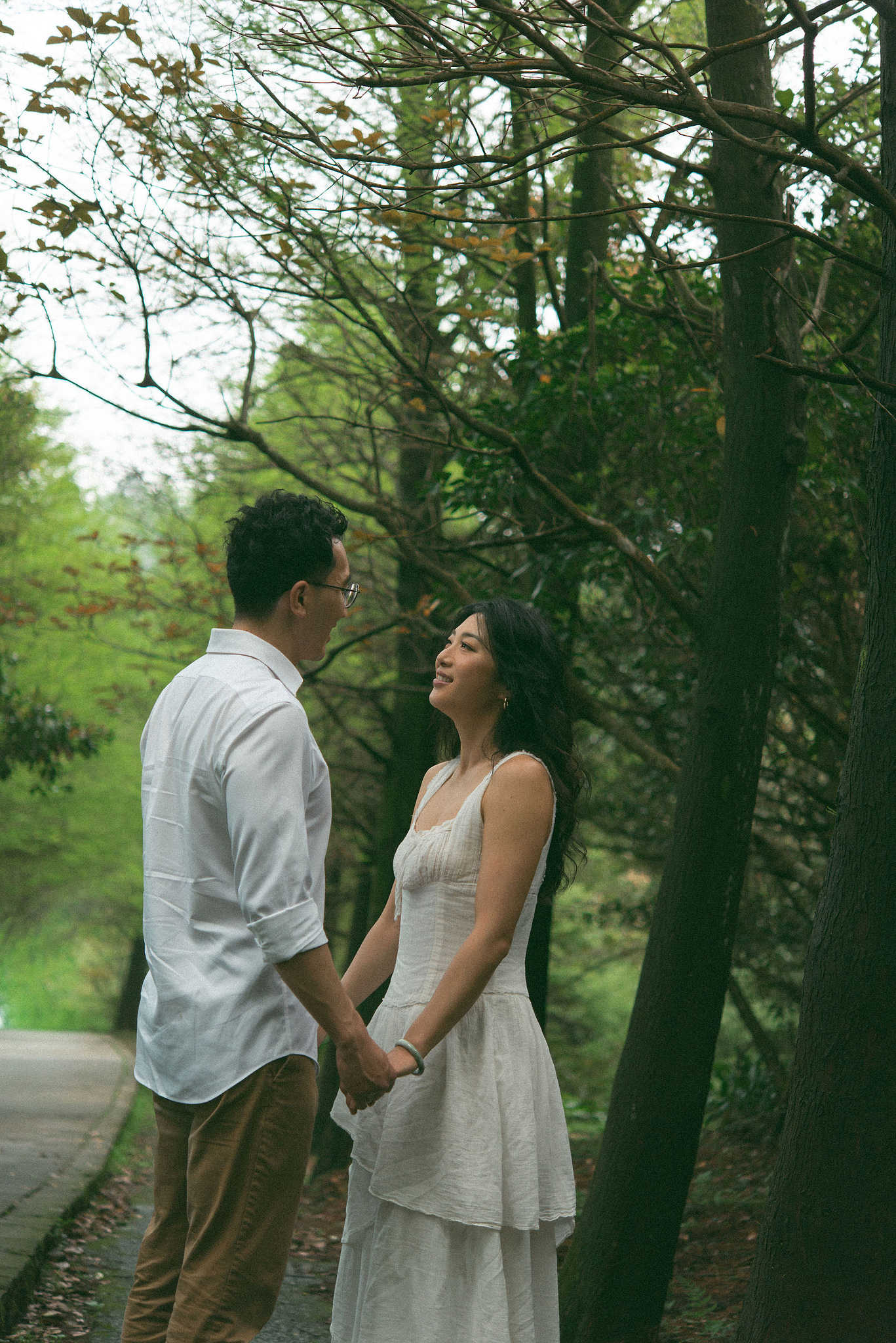 Taiwan Pre-Wedding Photoshoot | Cafe Chamber, Yangmingshan & Huaxi Street Night Market at Yangmingshan pre-wedding photo