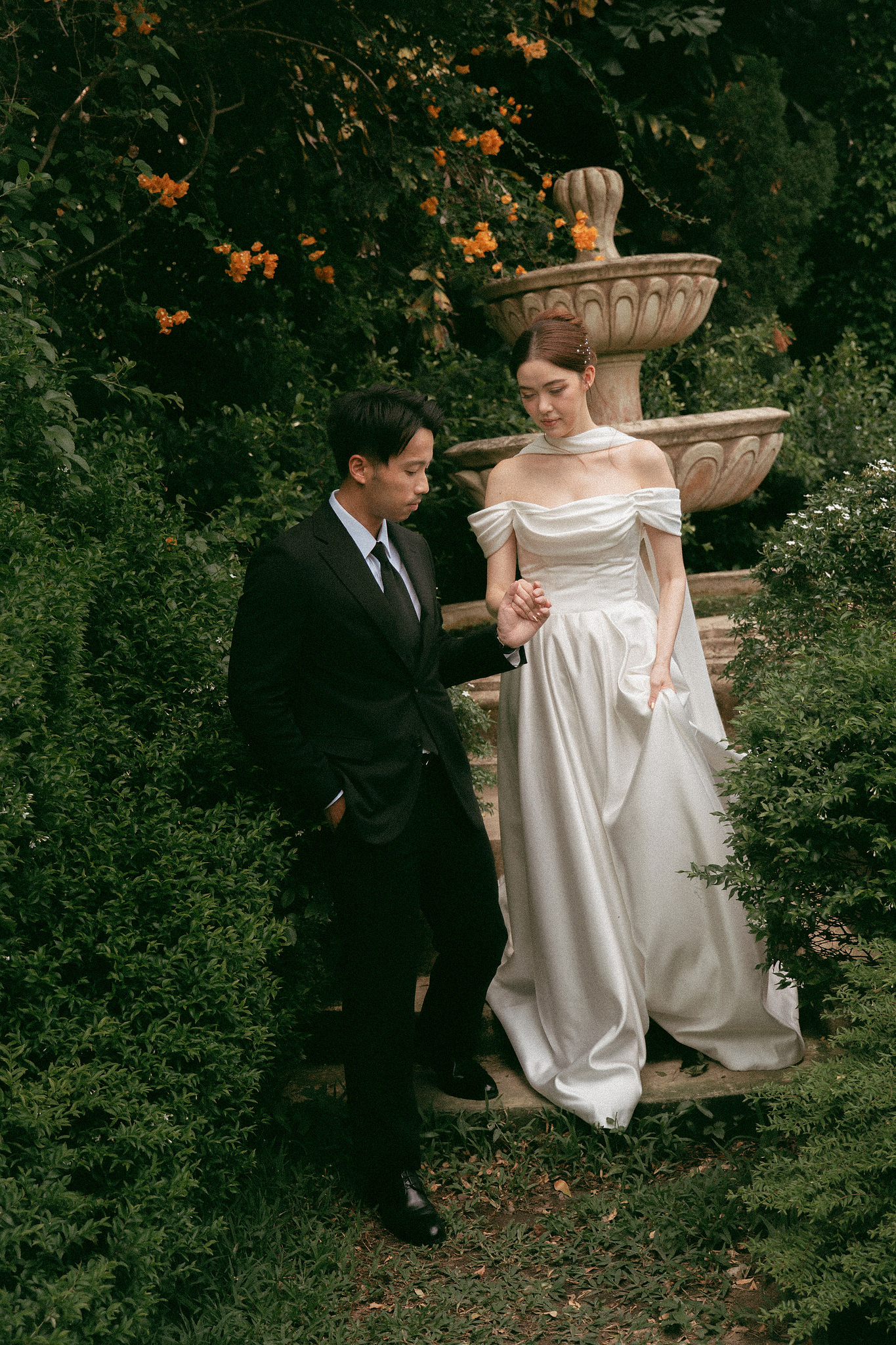 Ho Chi Minh Vietnam Pre-Wedding Photoshoot | European Film Studio, Market Streets & Saigon Bridge at Jardin de Rom pre-wedding photo