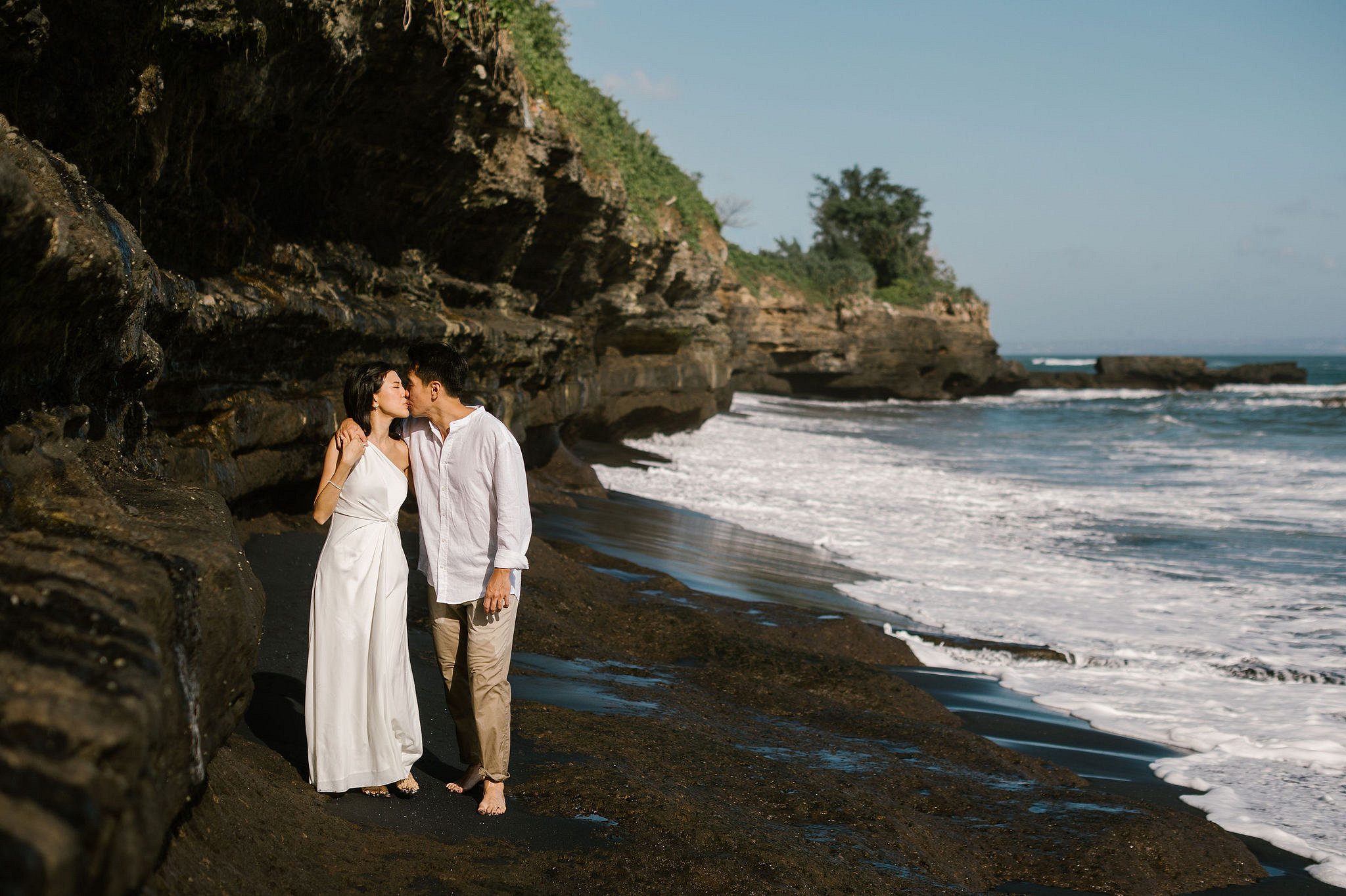Bali Pre-Wedding Photoshoot | Lake Tamblingan, Rumah Gemuk & Mengening Beach at Mengening Beach 1 (Casual Outfit)   pre-wedding photo