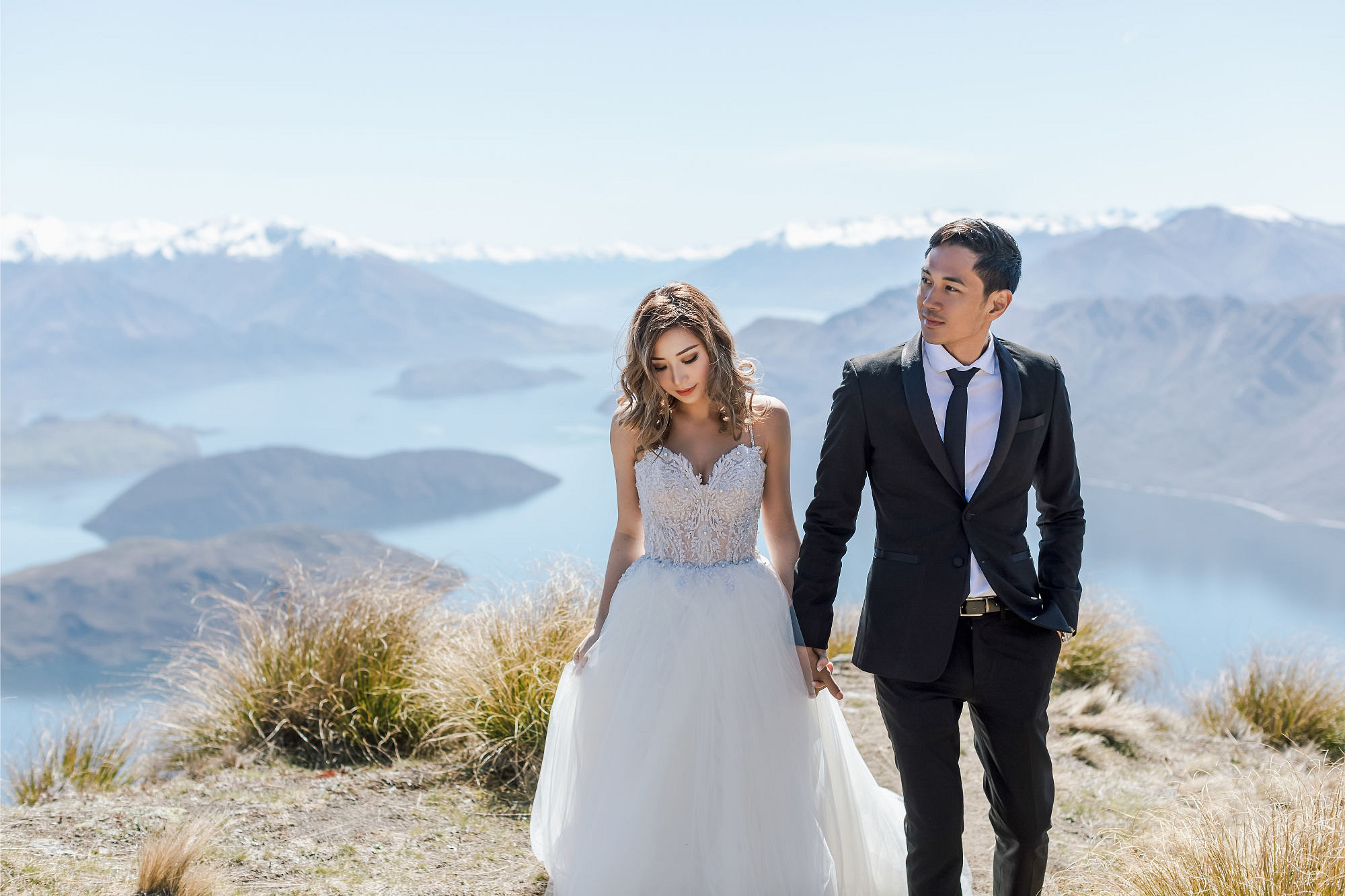 Kryz Uy And Slater Pre Wedding Photoshoot At Roy's Peak, Alpaca Farm And Arrowtown at Coromandel Peak pre-wedding photo