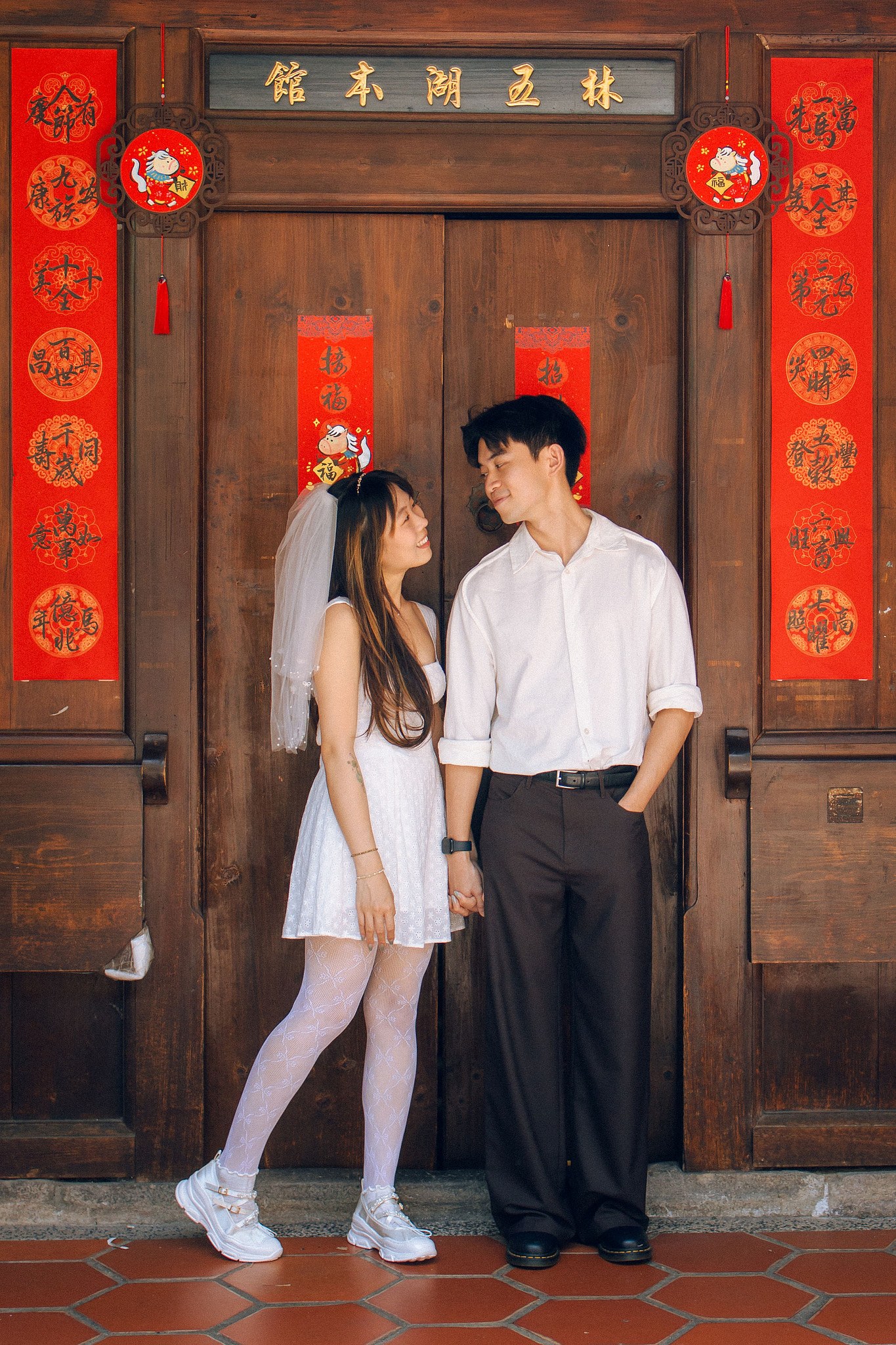 Taiwan Pre-Wedding Photoshoot | Dadaocheng & Children's Amusement Park at Da Dao Cheng pre-wedding photo