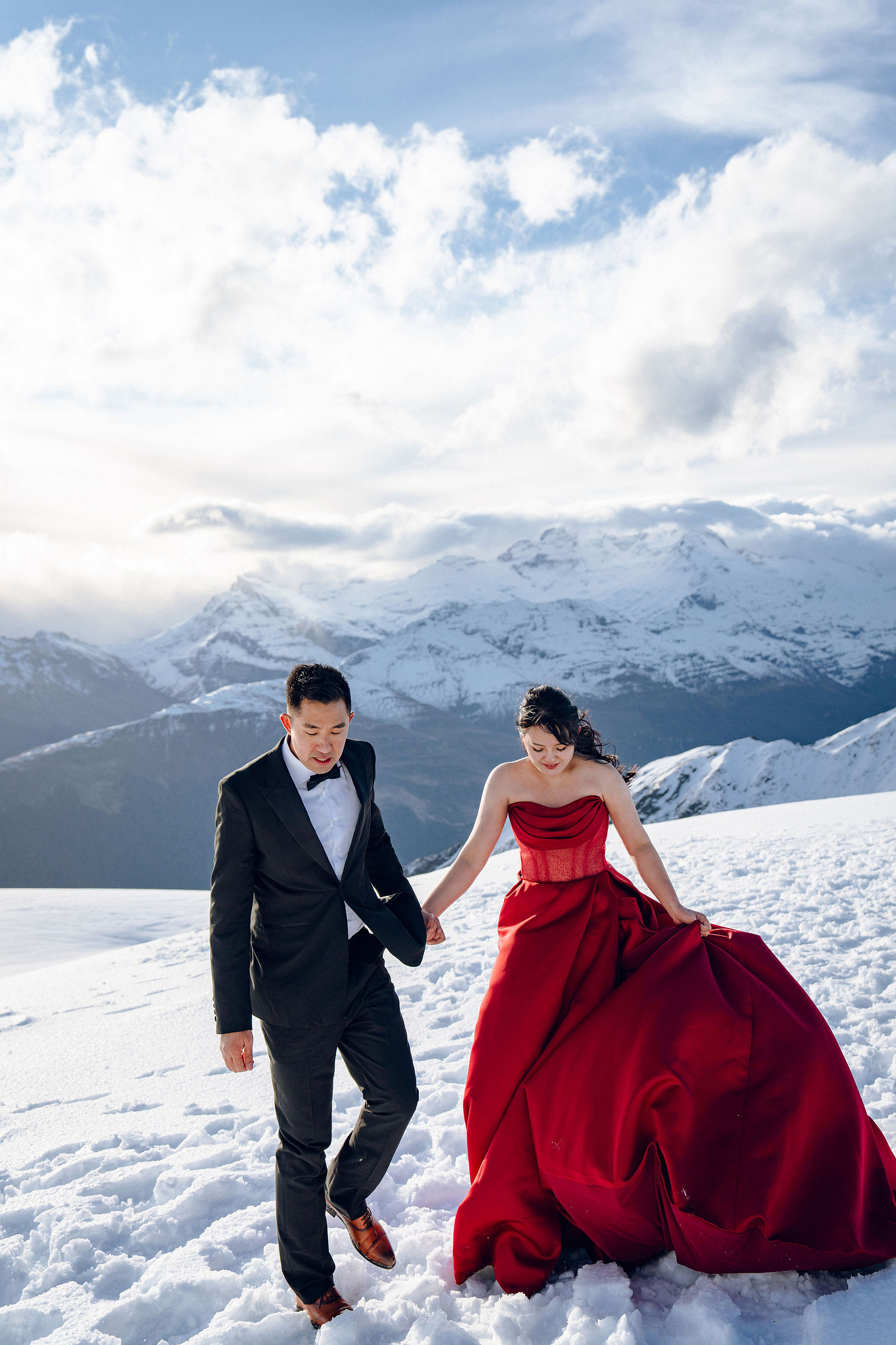 New Zealand Pre-Wedding Photoshoot | Lake Tekapo, Mount Cook, Tasman Glacier & Lake Wakatipu at Mount Invincible pre-wedding photo