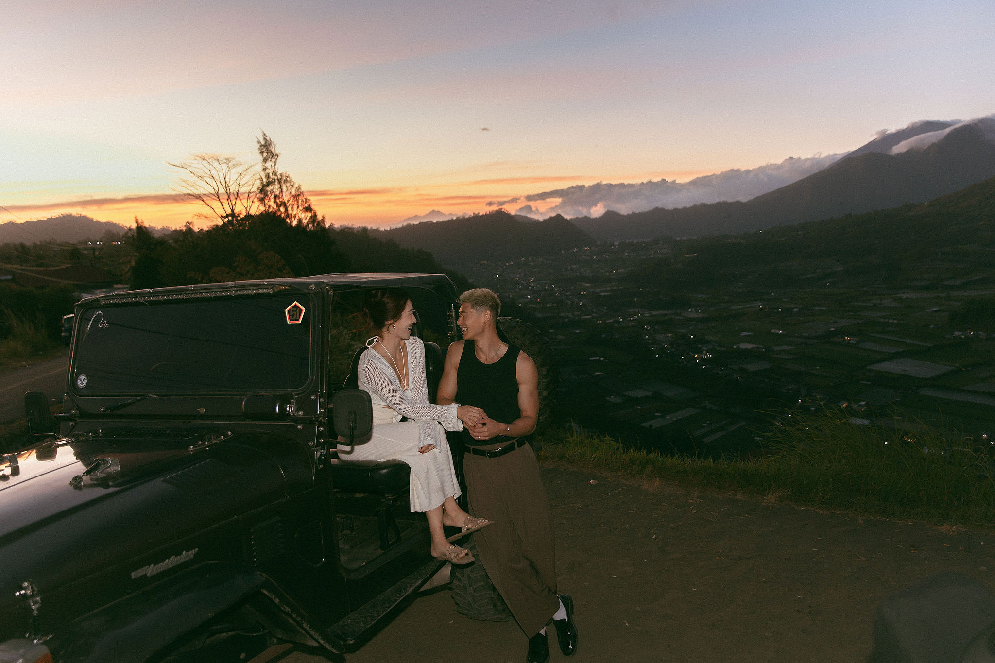 Bali Pre-Wedding Photoshoot | Mt. Batur Pinggan Village, Gelato Diner & Black Sand Beach at Mt. Batur - Pinggan Village   pre-wedding photo
