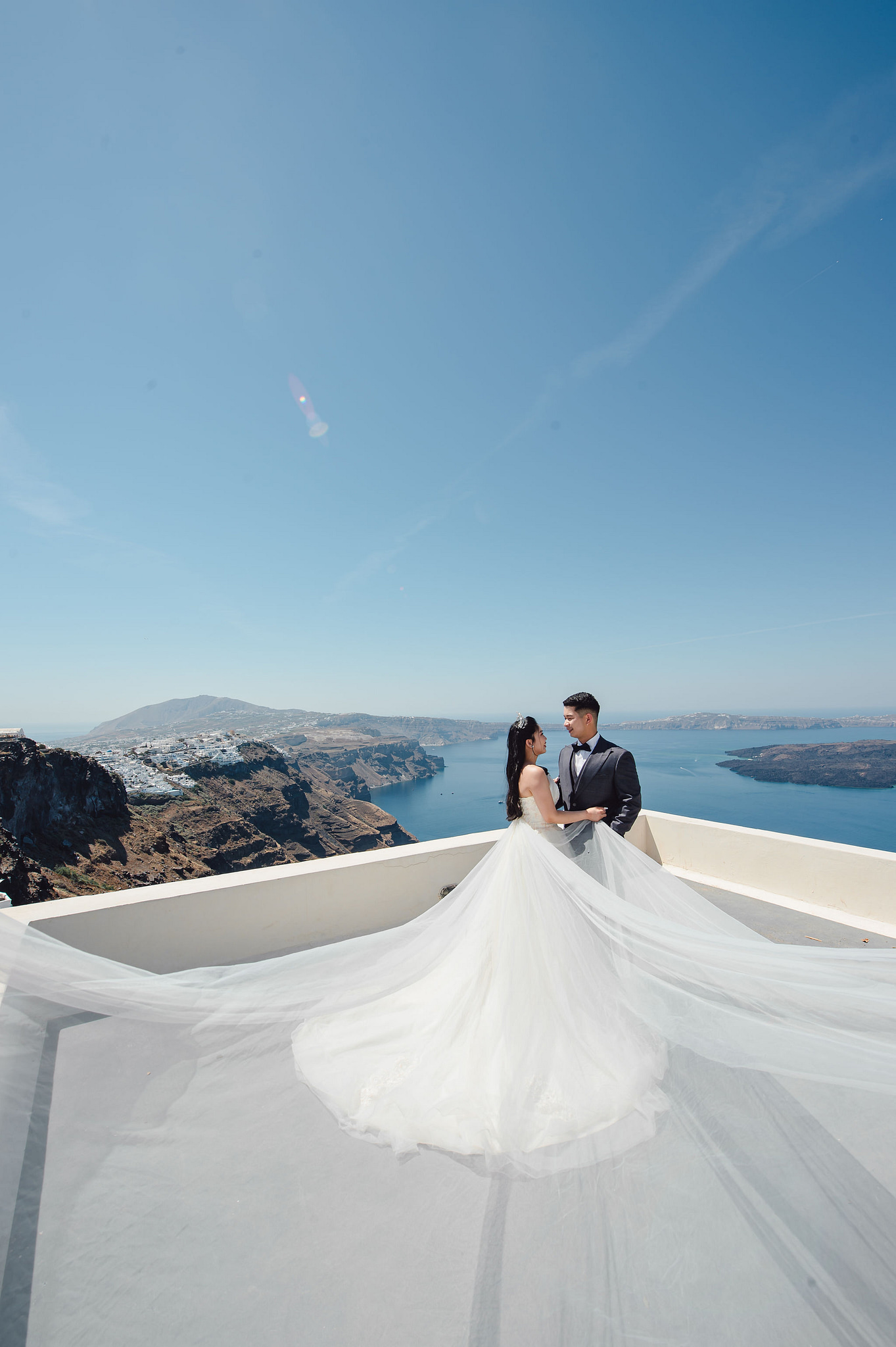 Santorini Pre-Wedding Photoshoot | Imerovigli, Firostefani & Finikia at Imerovigli pre-wedding photo