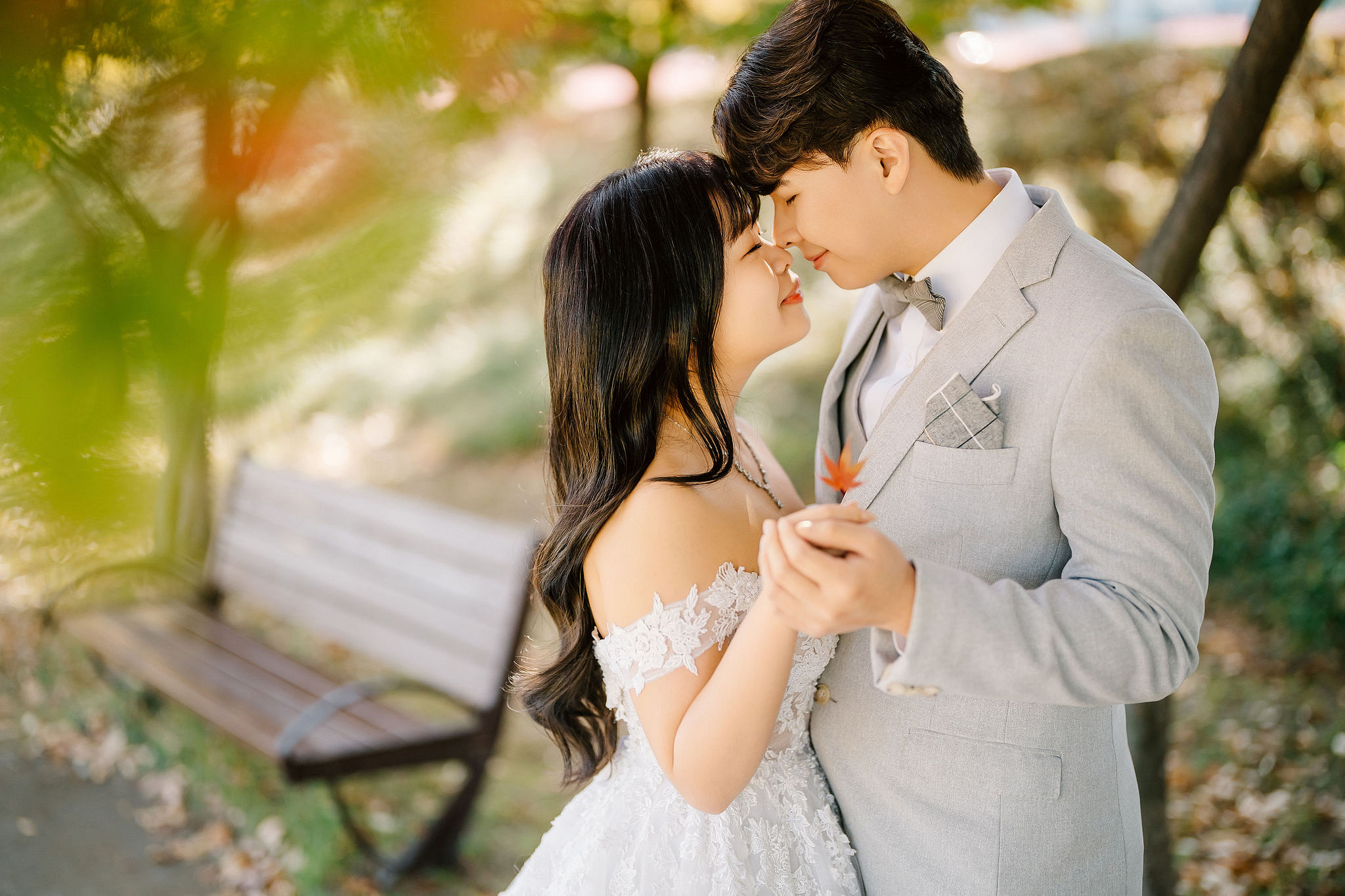 Seoul Pre-Wedding Photoshoot | Muhly Park, Seoul Forest & Cafe Street` at Seoul Forest pre-wedding photo