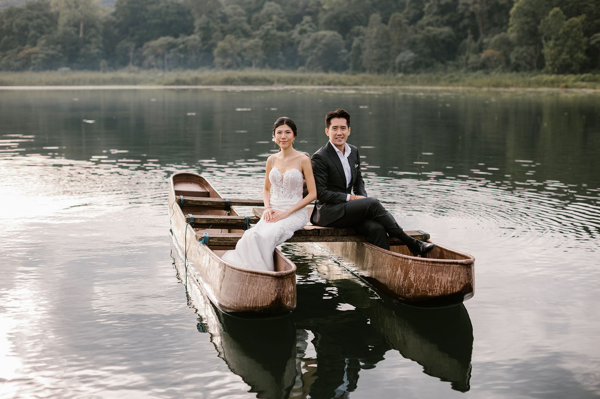 Bali Pre-Wedding Photoshoot | Lake Tamblingan, Rumah Gemuk & Mengening Beach at Lake Tamblingan   pre-wedding photo