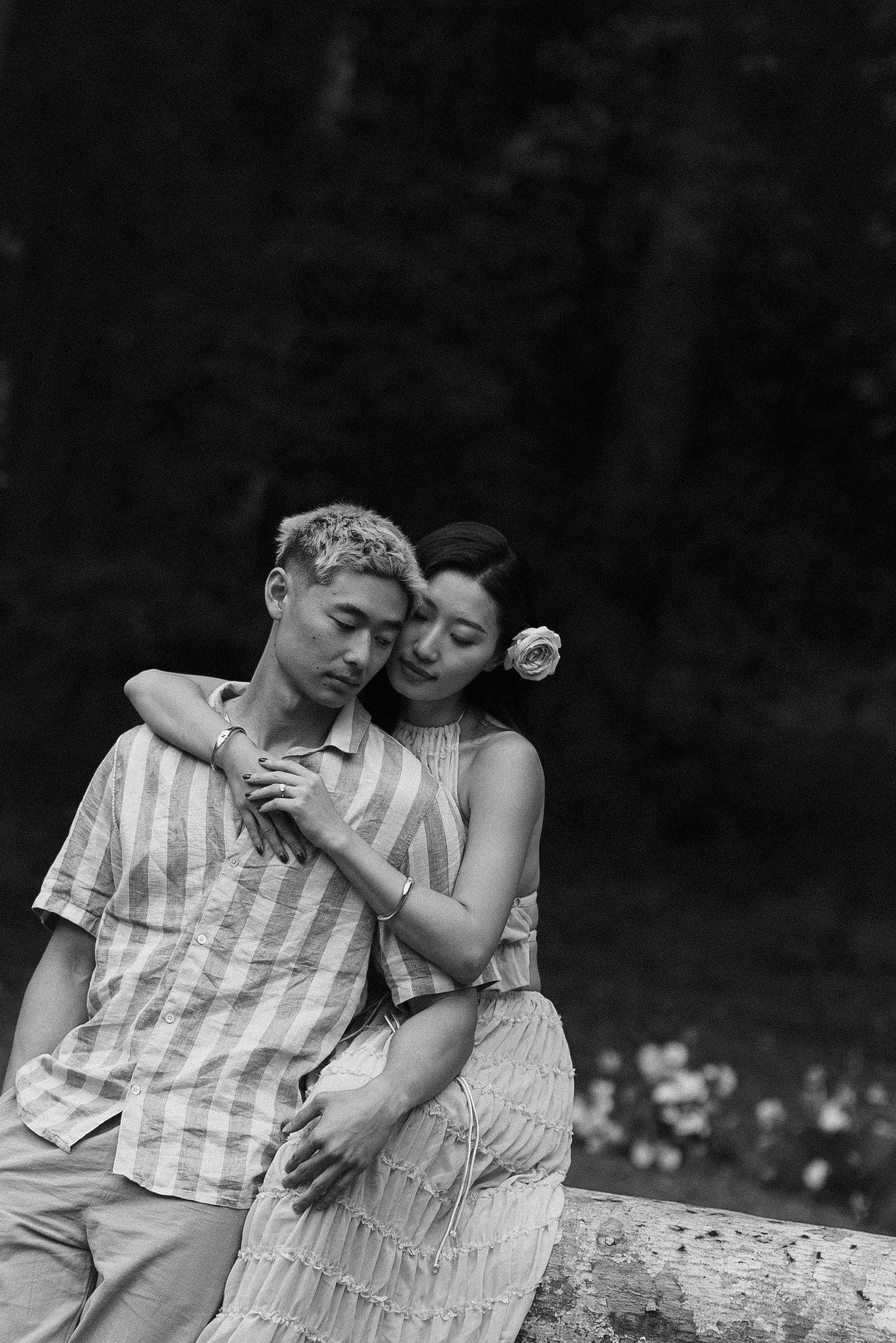 Bali Pre-Wedding Photoshoot | Lake Tamblingan, Kebun Raya Botanic Gardens & Blangsinga Waterfall at Botanic Gardens pre-wedding photo