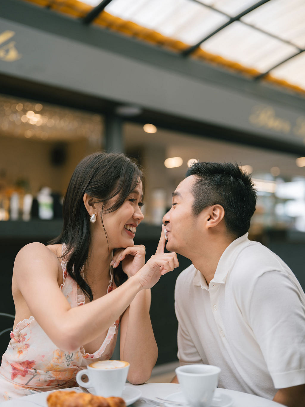 Lake Como Pre-Wedding Photoshoot | Bellagio, Lake Como & Villa Melzi Gardens at Bellagio Town pre-wedding photo