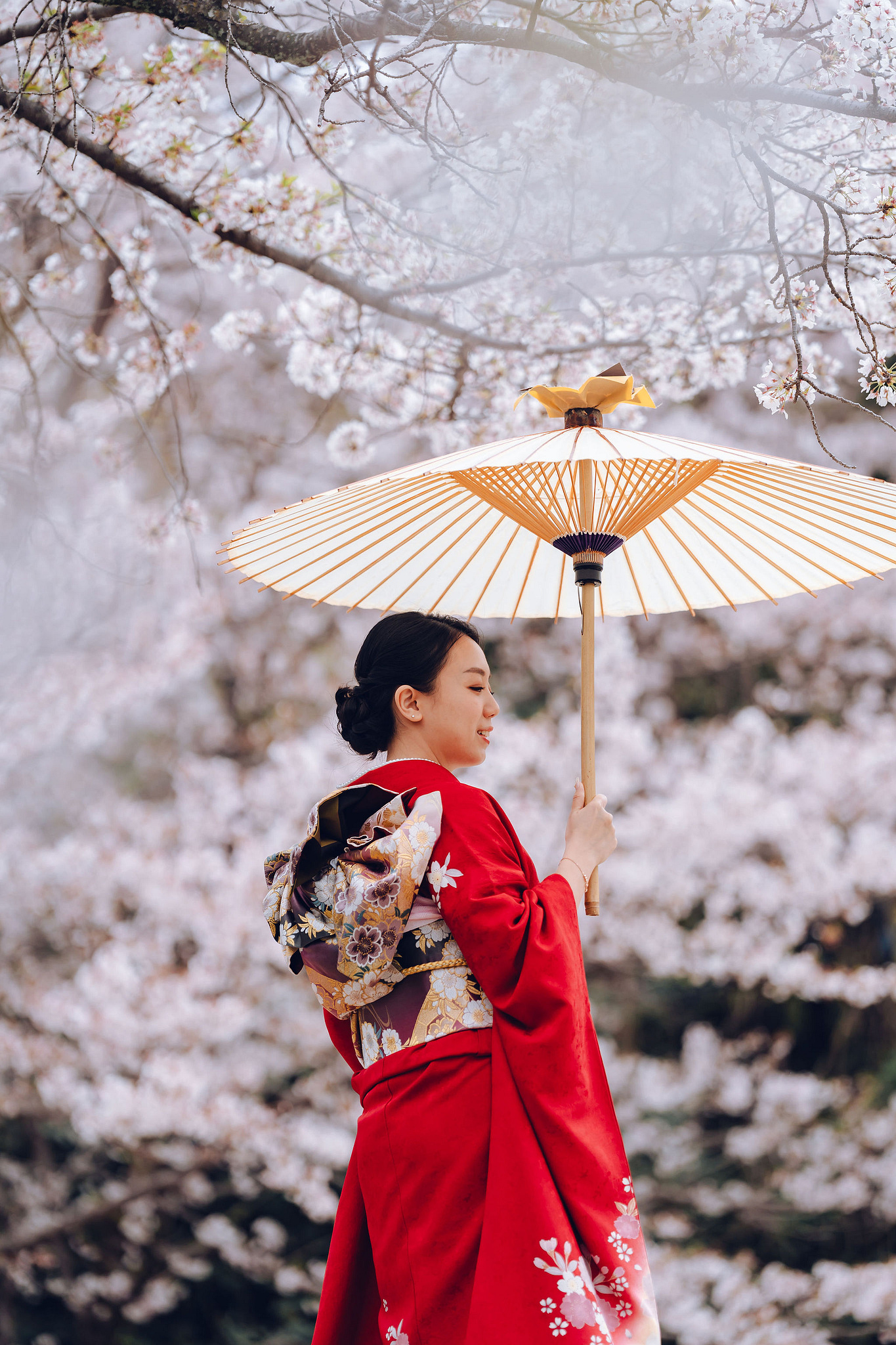 Kyoto Pre-Wedding Photoshoot | Historic Higashiyama Streets, Keage Incline & Nara Park at Higashiyama & Yasaka Pagoda pre-wedding photo