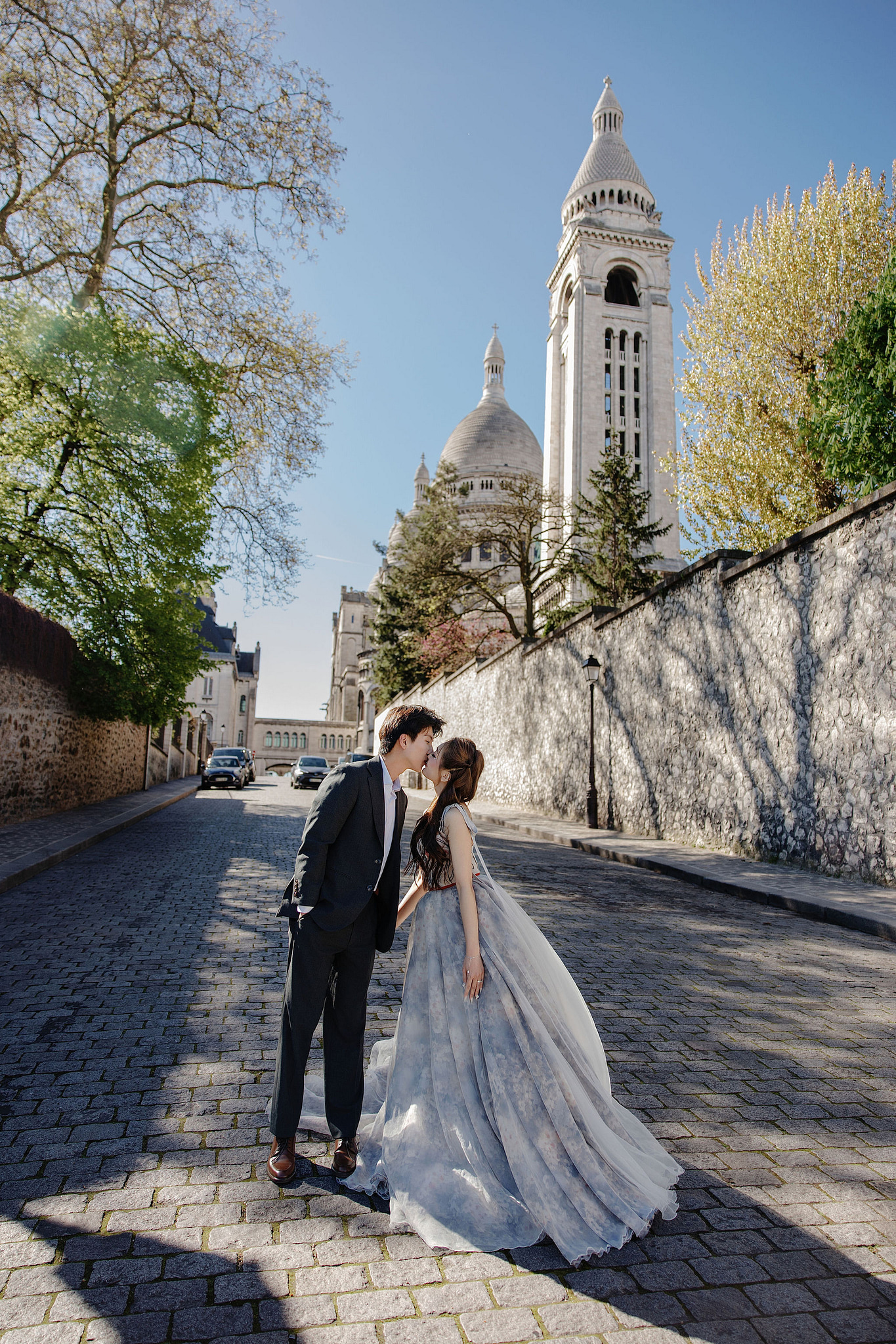 Paris Pre-Wedding Photoshoot | Place du Trocadéro, Bir-Hakeim Bridge, Sacré-Cœur Basilica, Parisian Café & Palais Royal at Sacré-Cœur Basilica pre-wedding photo