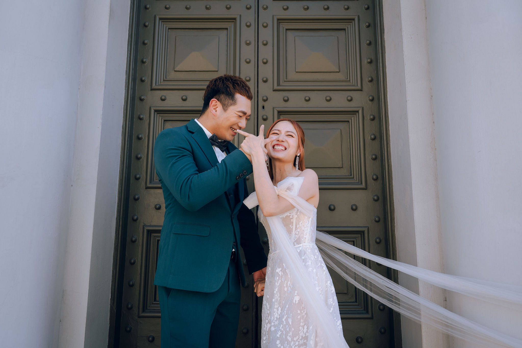 Perth Pre-Wedding Photoshoot | Fremantle, Blue House, Lancelin & Lancelin Beach at Fremantle pre-wedding photo