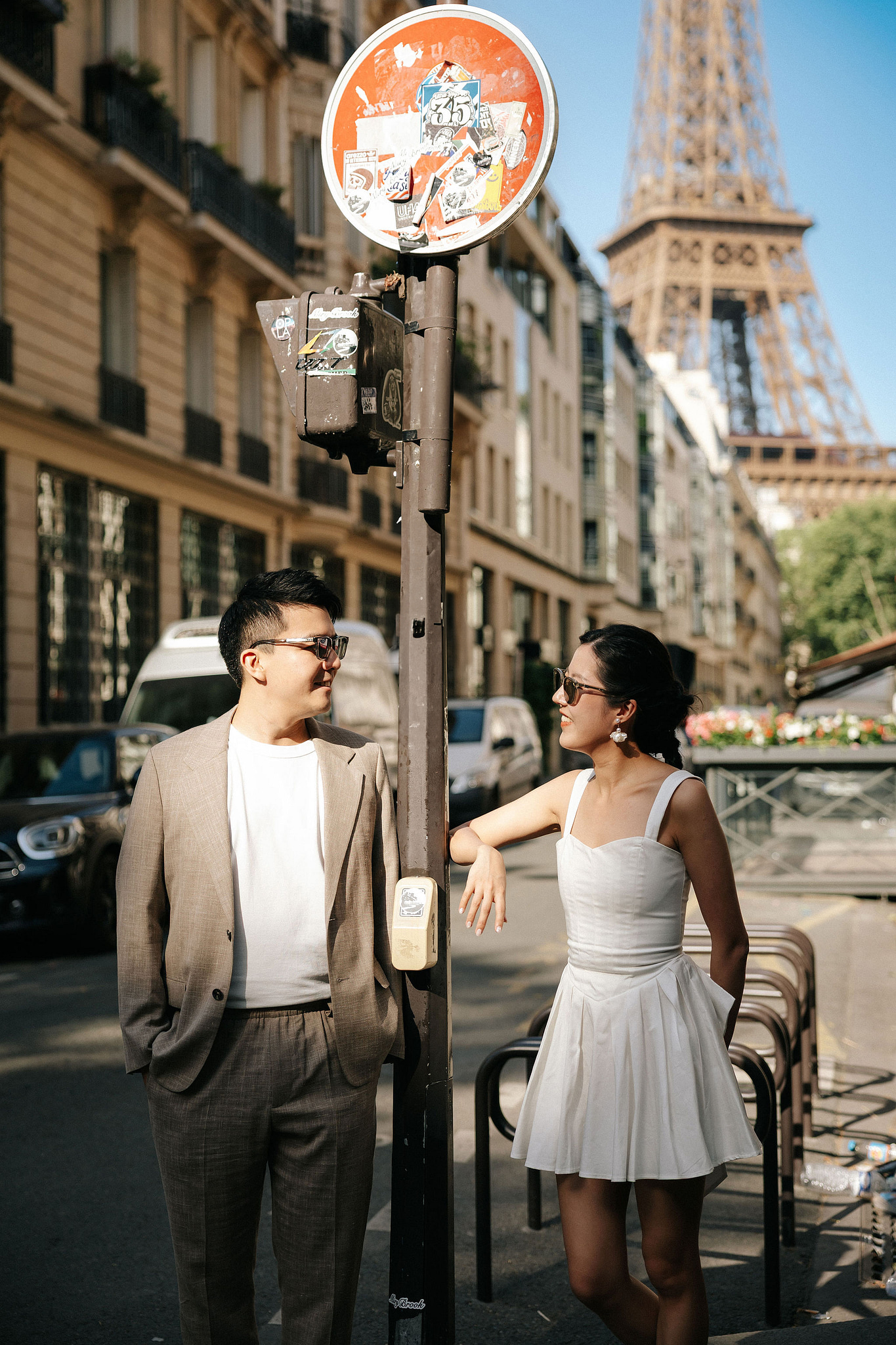 Paris Pre-Wedding Photoshoot | Place du Trocadéro, Bir-Hakeim Bridge & Parisian Streets at Parisian Streets pre-wedding photo