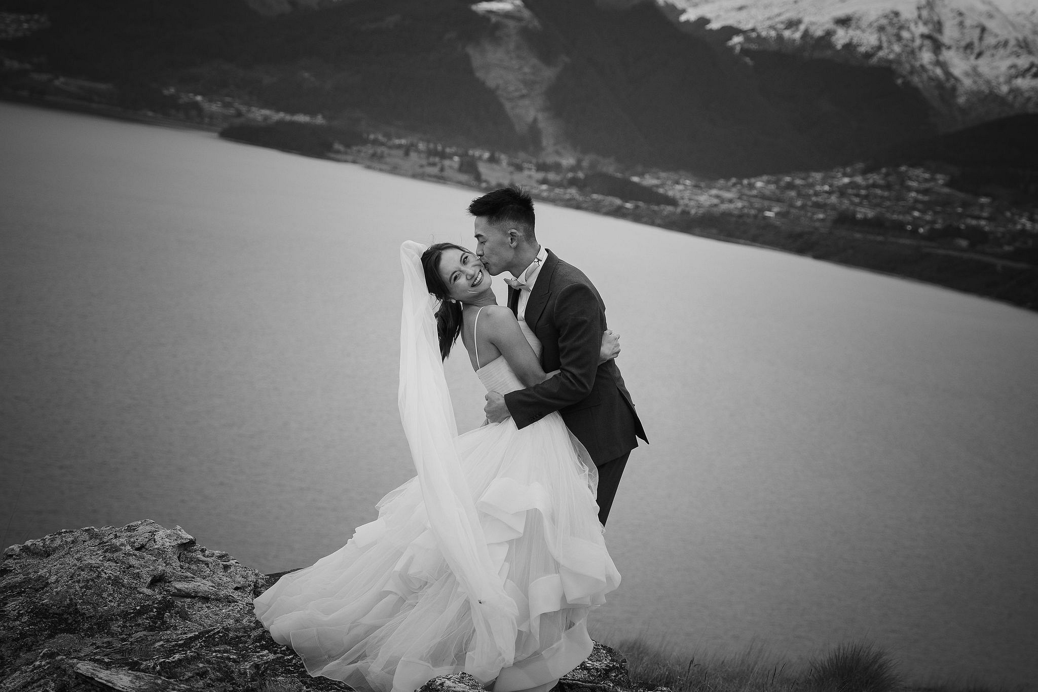 New Zealand Pre-Wedding Photoshoot | Queenstown, Lake Wakatipu, Skippers Canyon & Arrowtown at Lake Wakatipu pre-wedding photo