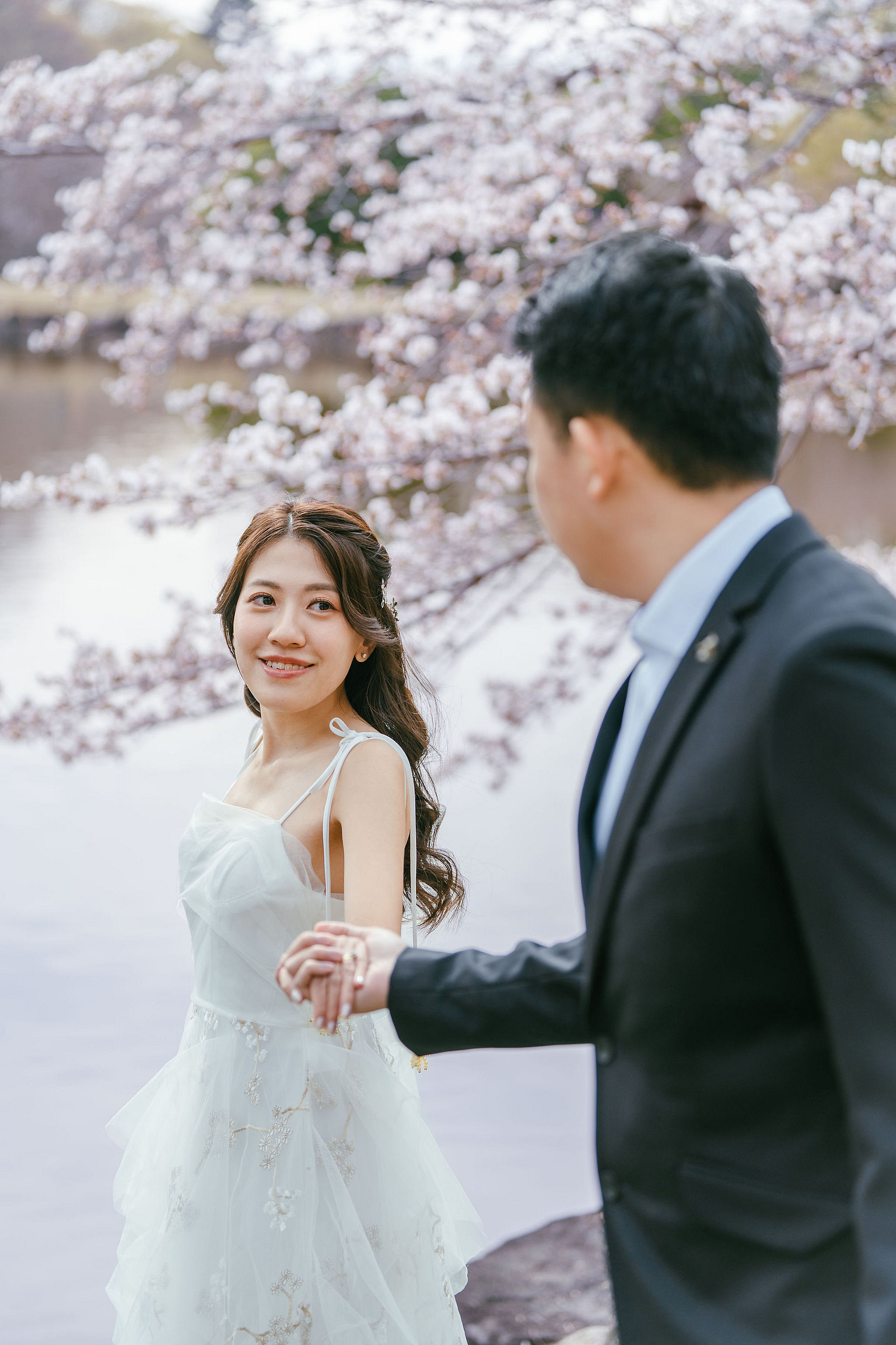 Kyoto Pre-Wedding Photoshoot | Nara Park, Gion & Mount Wakakusa at Nara Park pre-wedding photo